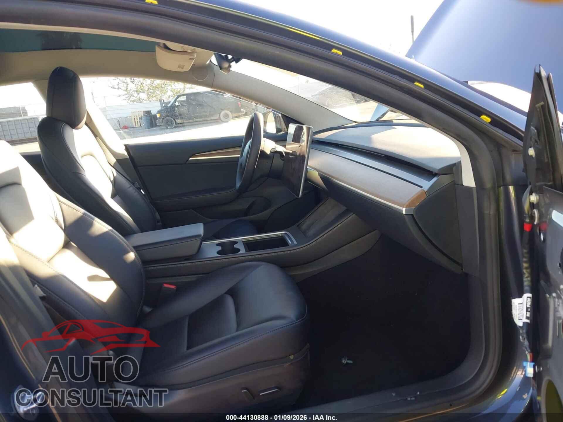 TESLA MODEL 3 2022 - 5YJ3E1EA3NF349488