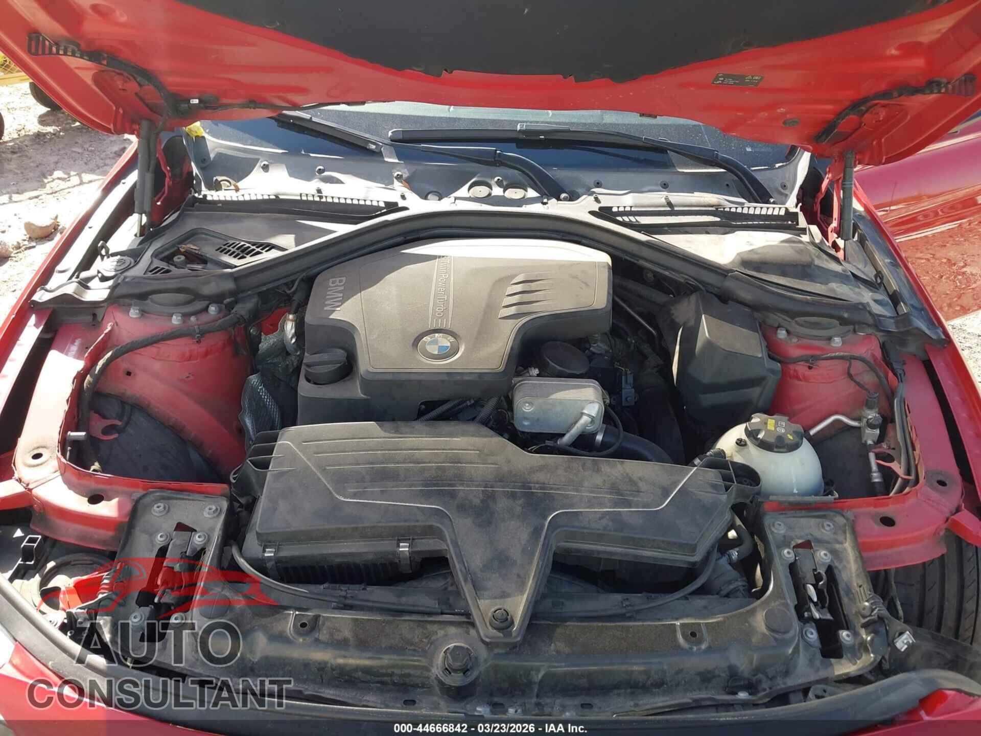 BMW 320I 2016 - WBA8E1G51GNU10313