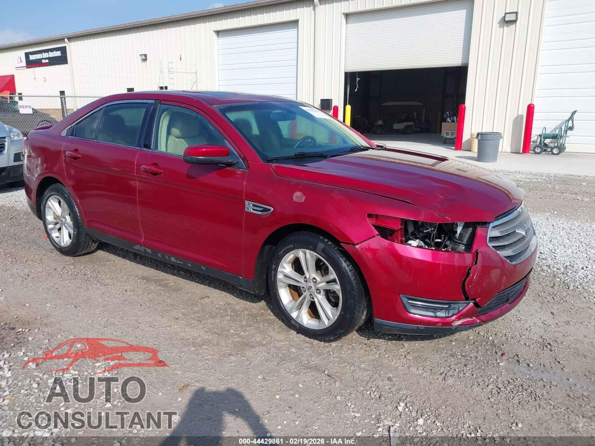 FORD TAURUS 2013 - 1FAHP2E84DG131847