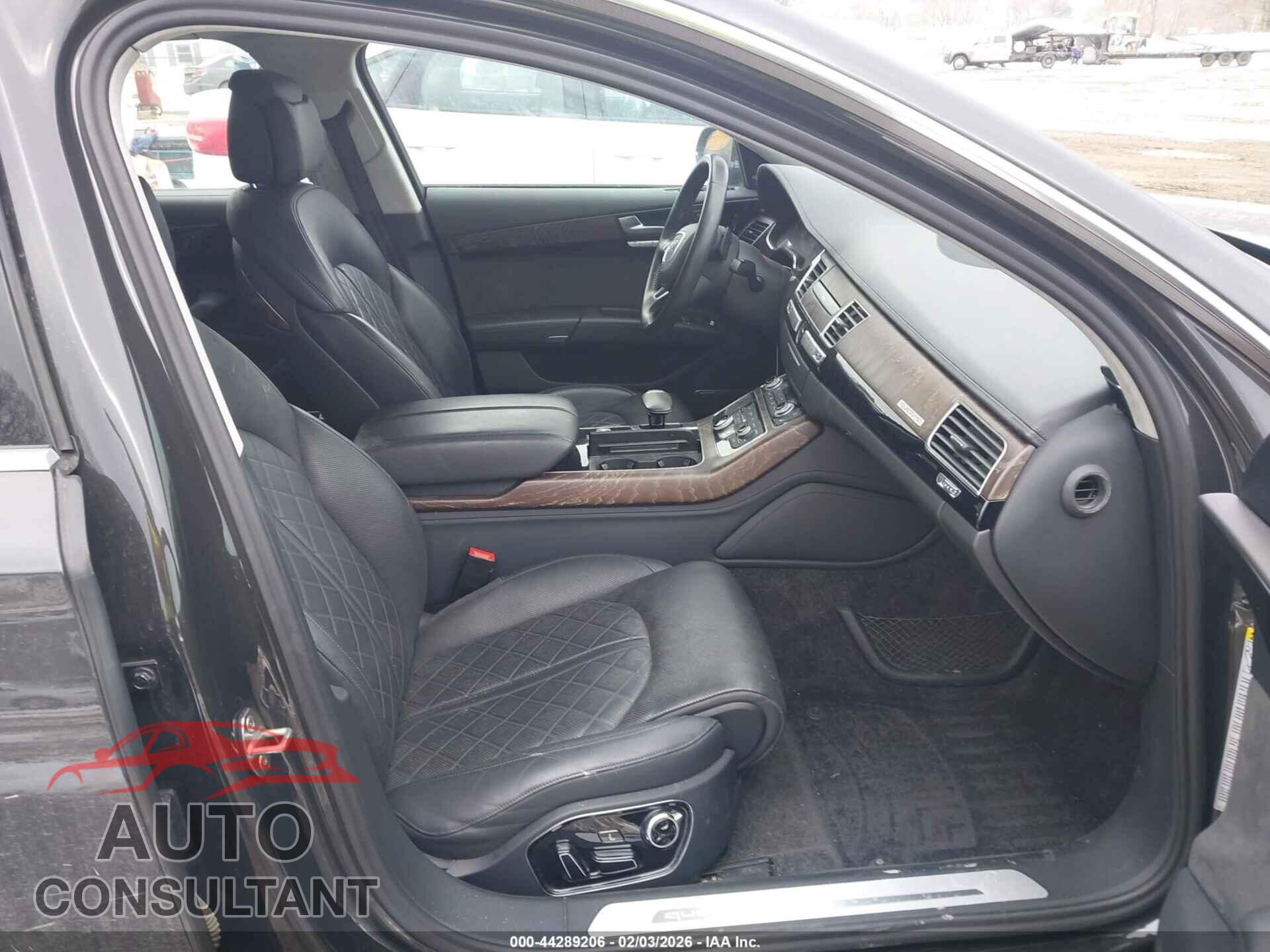 AUDI A8 L 2016 - WAU34AFD0GN004223