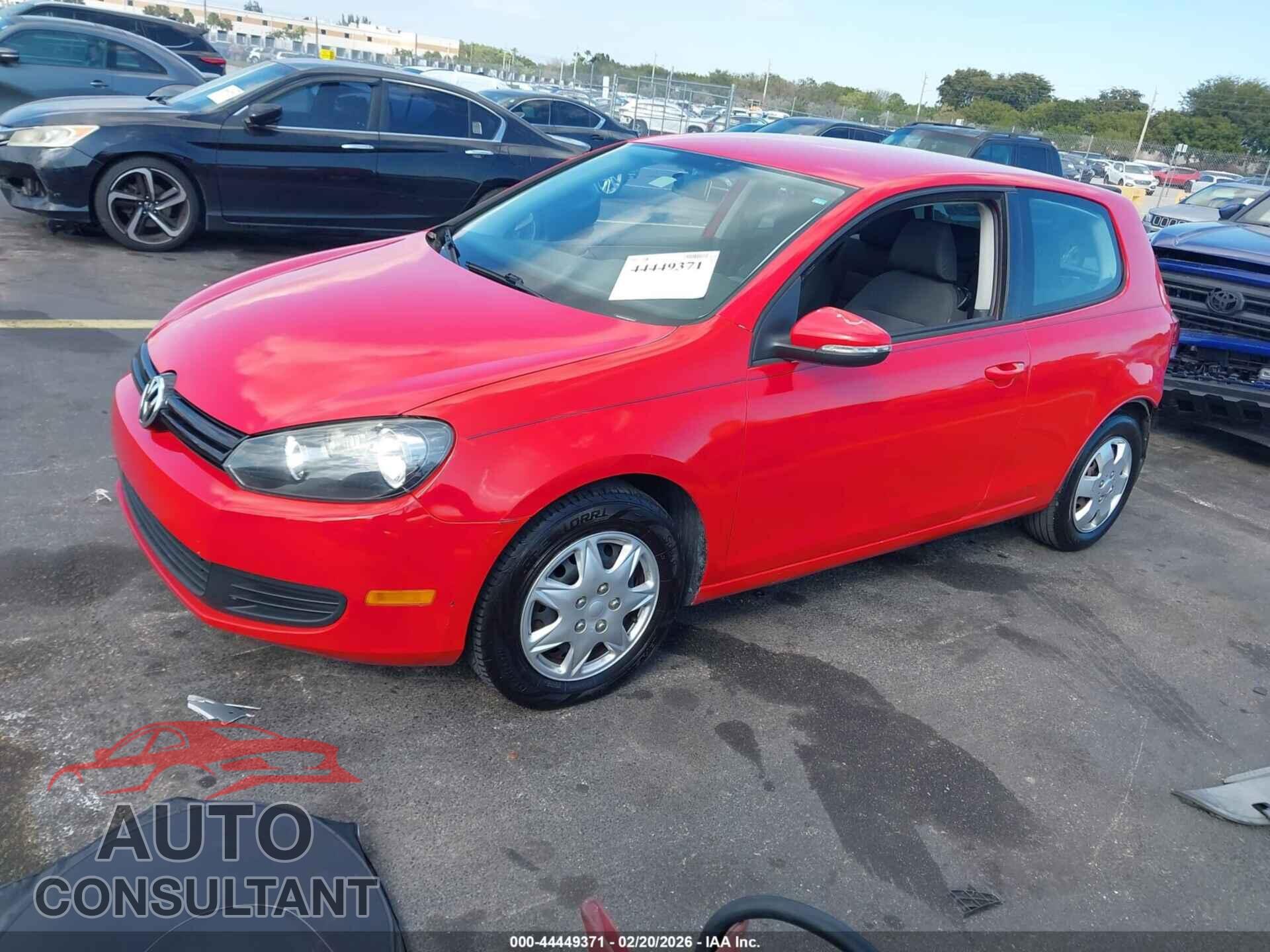 VOLKSWAGEN GOLF 2011 - WVWAA7AJ6BW256404
