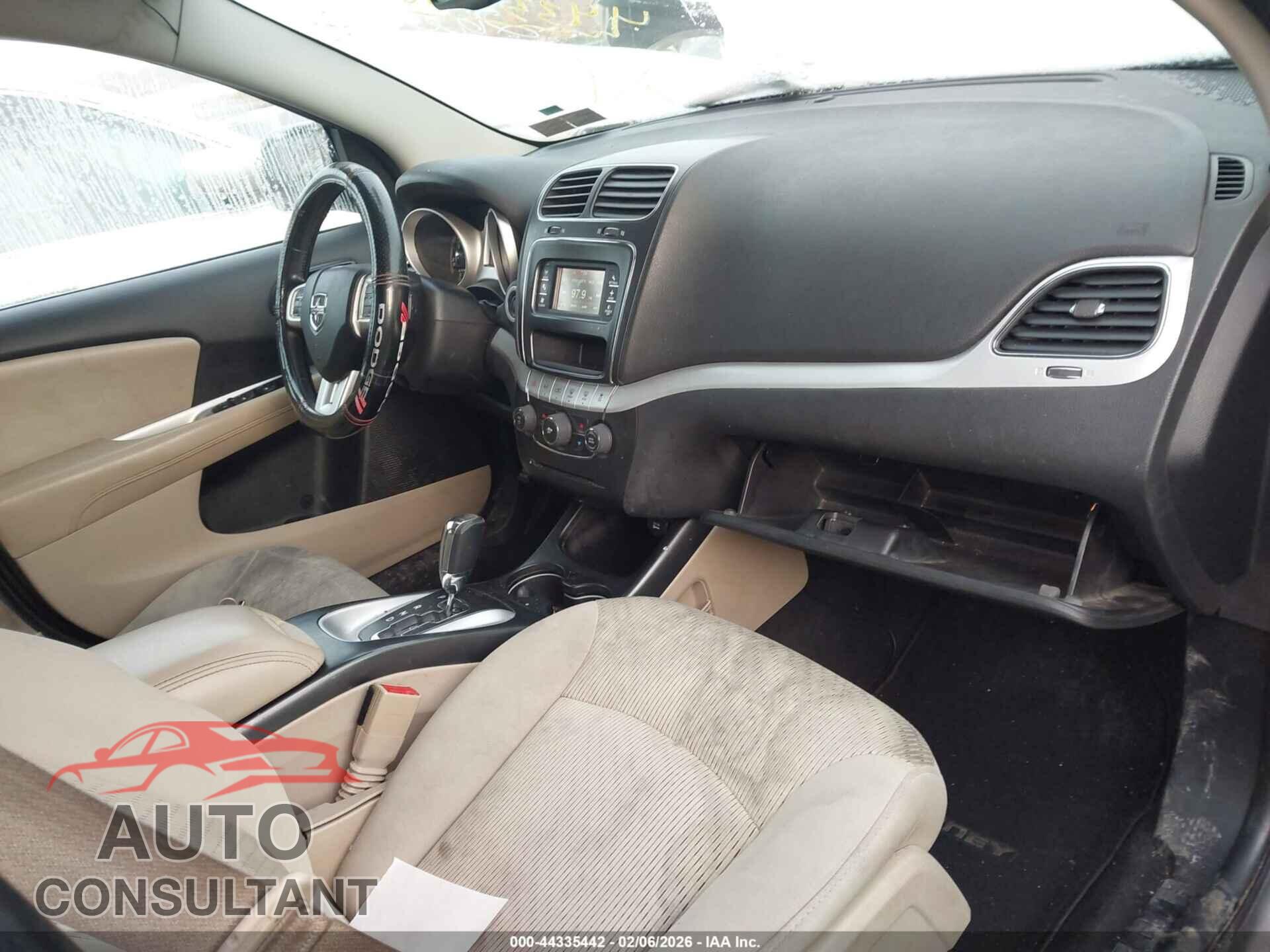 DODGE JOURNEY 2012 - 3C4PDCBG7CT251913