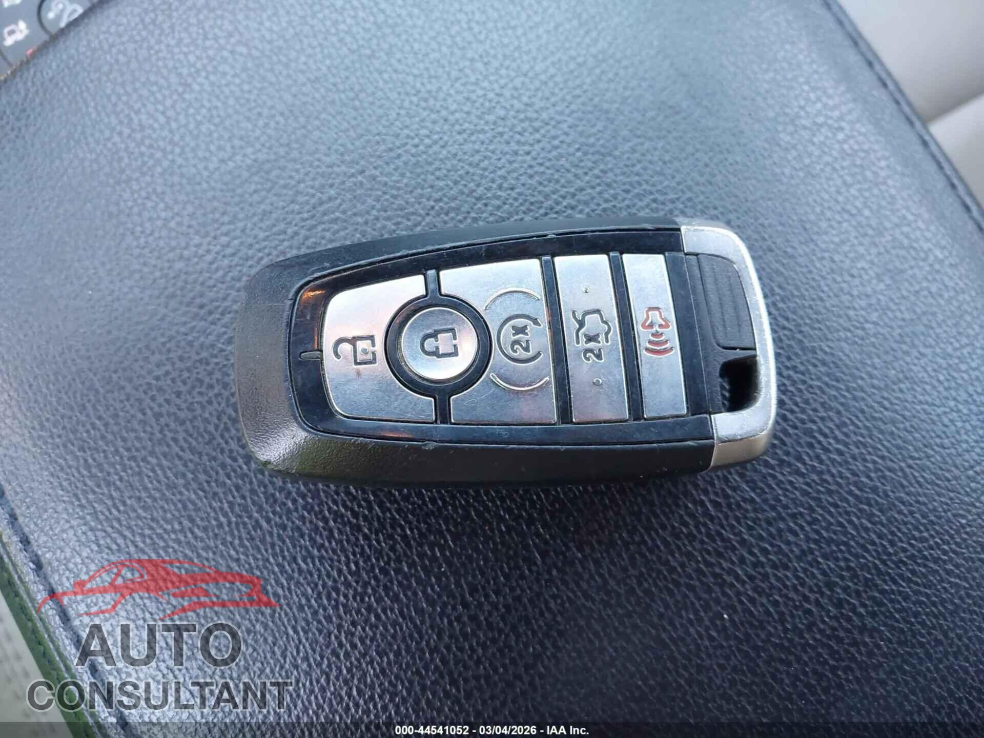 FORD EXPLORER 2018 - 1FM5K8D84JGB14523