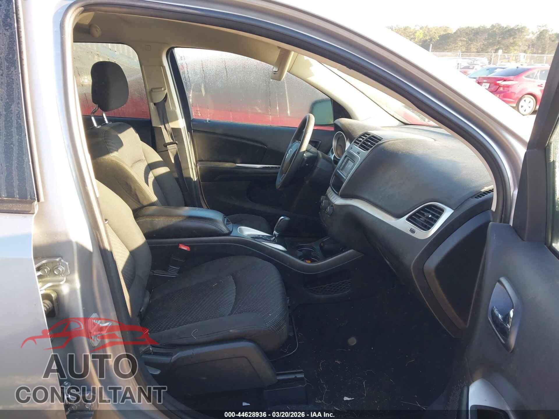 DODGE JOURNEY 2015 - 3C4PDCBG4FT701814
