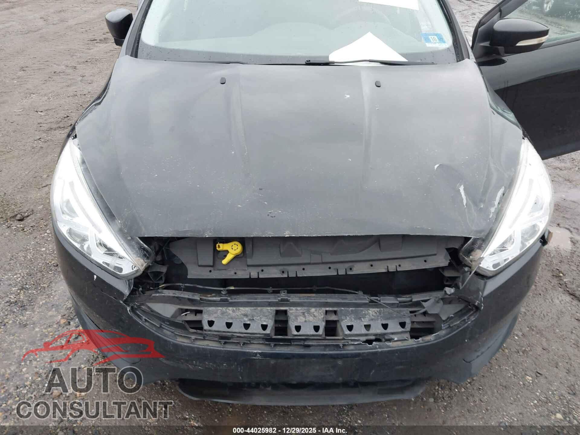FORD FOCUS 2016 - 1FADP3KE3GL354617