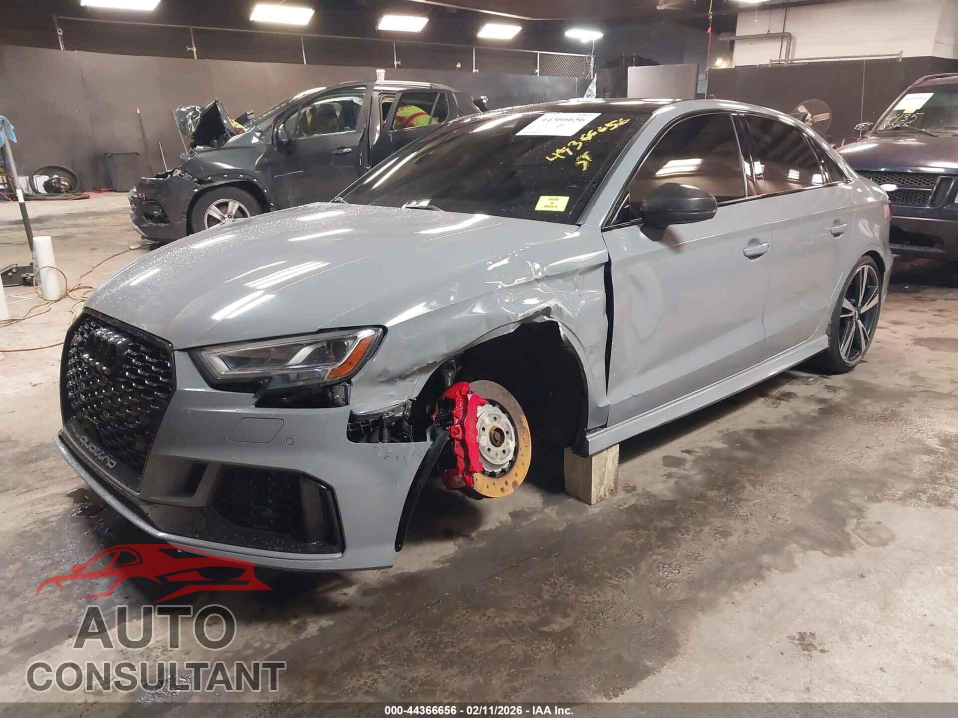 AUDI RS 3 2019 - WUABWGFF2KA902998