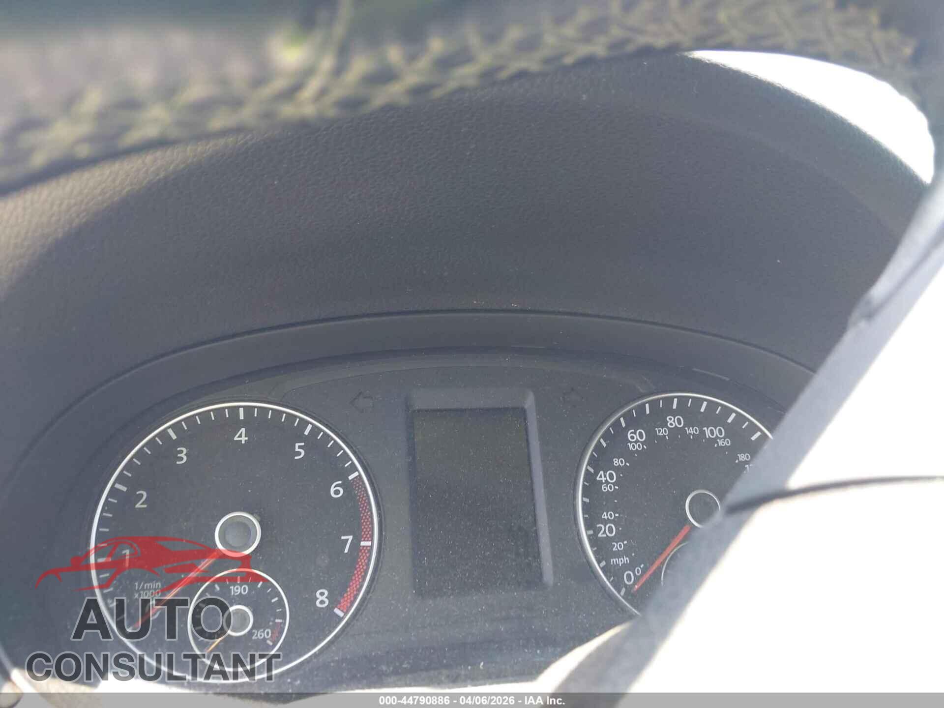 VOLKSWAGEN PASSAT 2014 - 1VWAH7A38EC004900