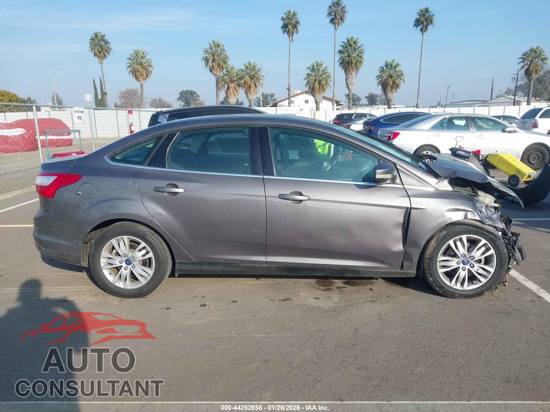 FORD FOCUS 2012 - 1FAHP3H29CL251663