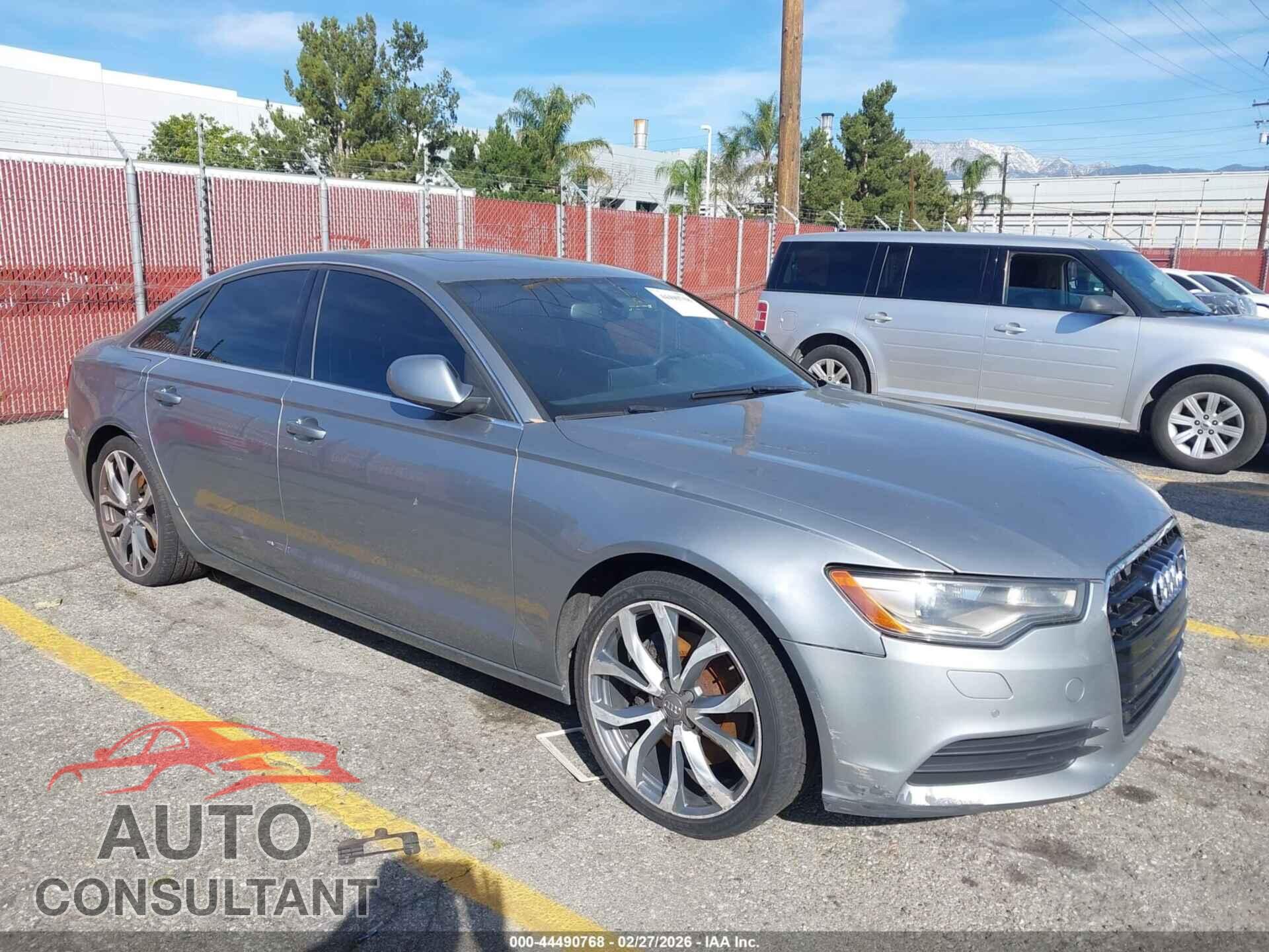 AUDI A6 2014 - WAUGFAFC4EN018352