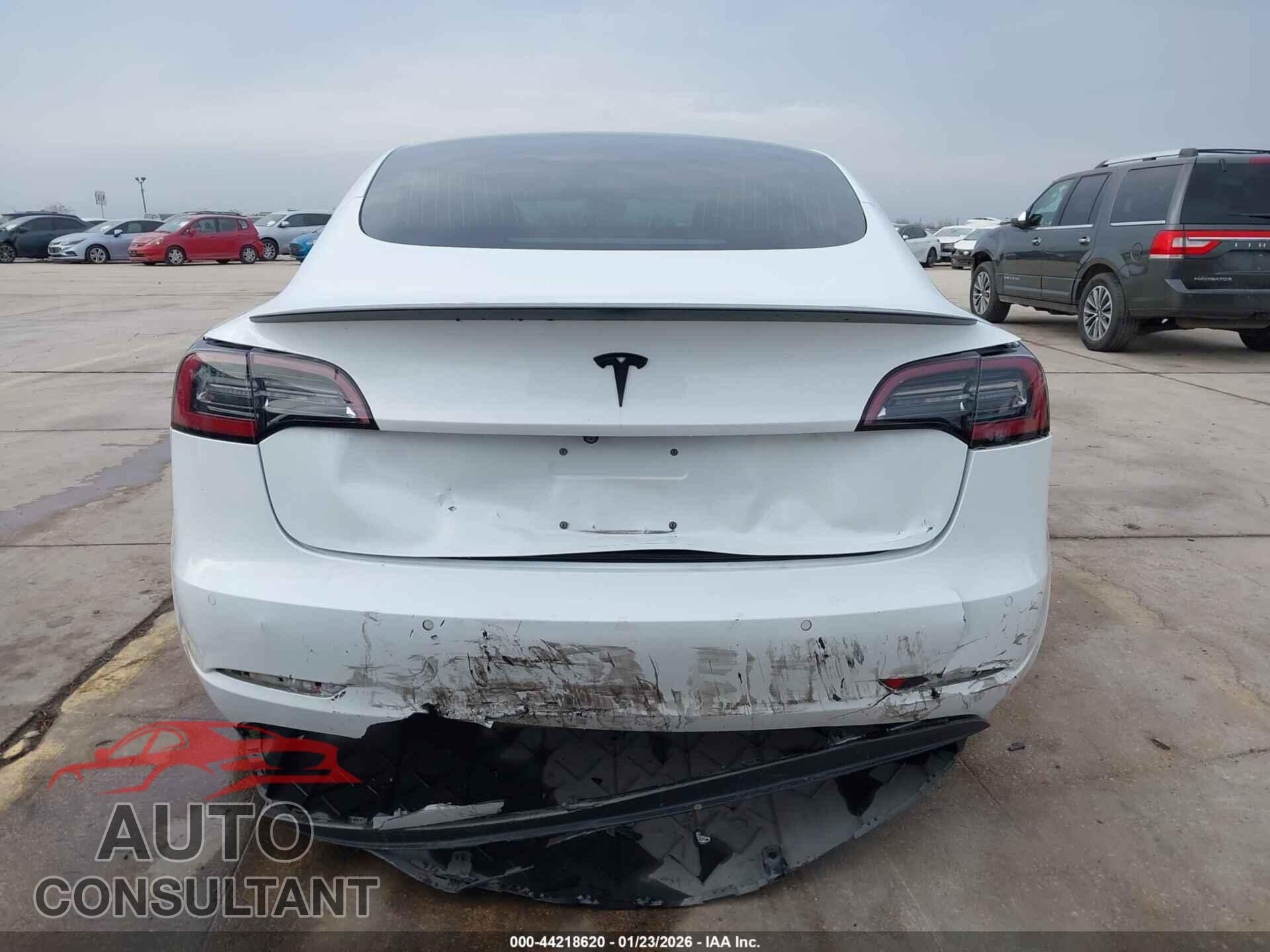 TESLA MODEL 3 2018 - 5YJ3E1EB3JF074630