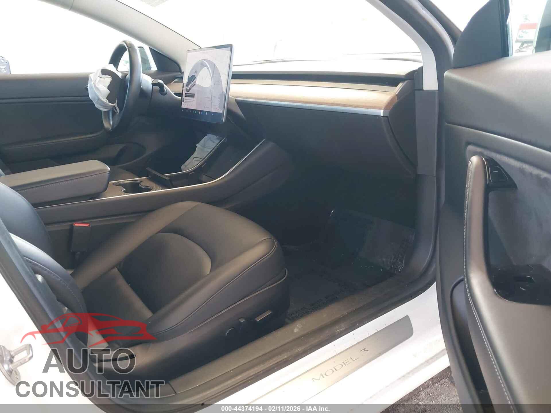 TESLA MODEL 3 2018 - 5YJ3E1EA7JF012414