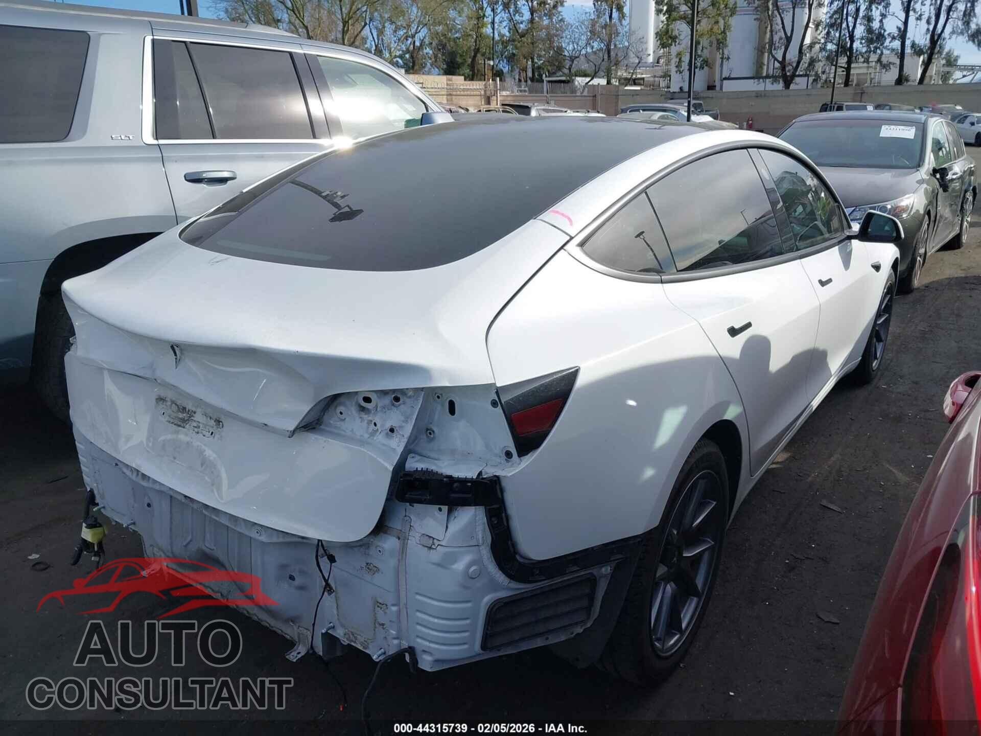 TESLA MODEL 3 2021 - 5YJ3E1EA2MF096064