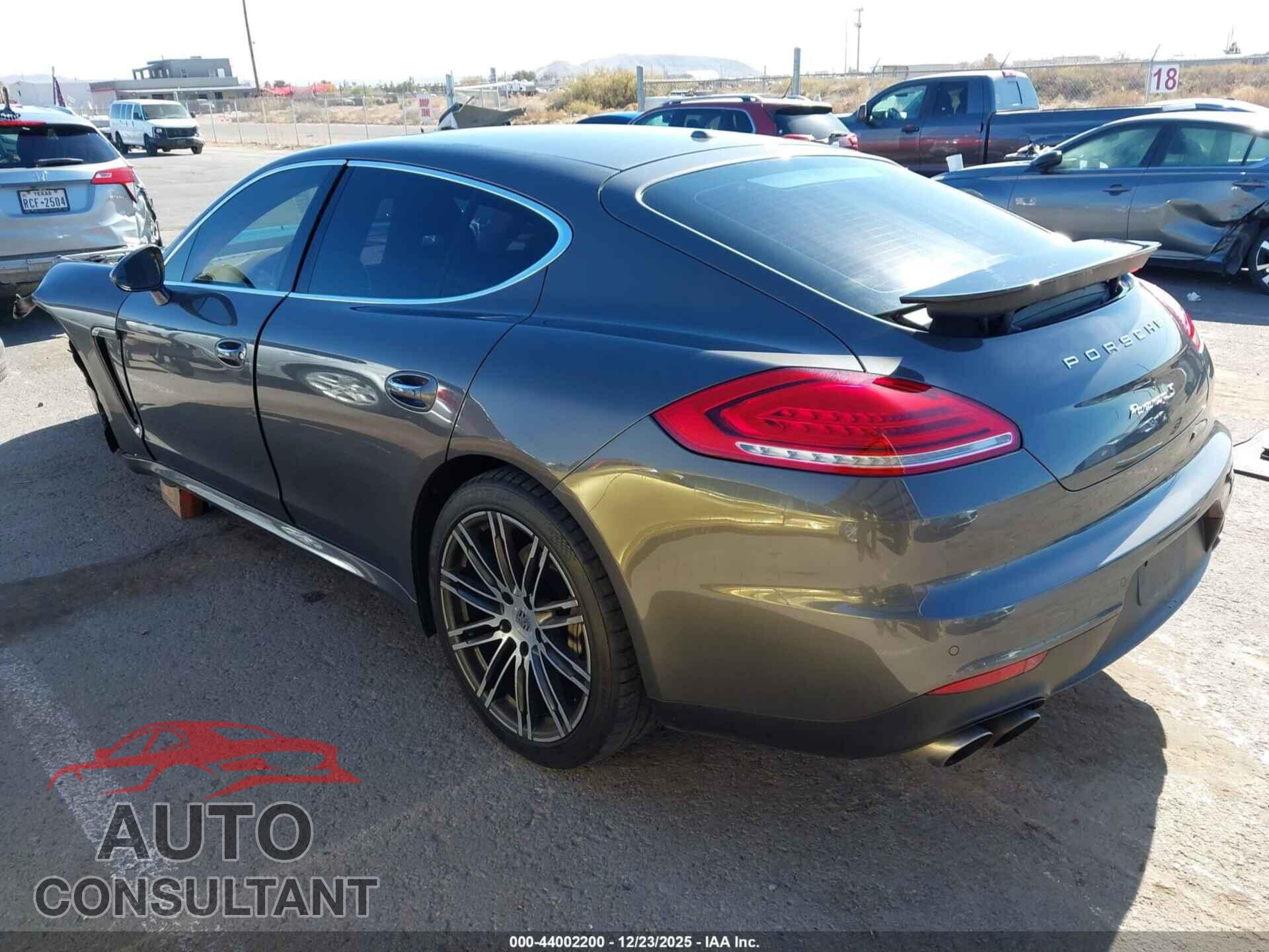 PORSCHE PANAMERA 2016 - WP0AB2A7XGL050189