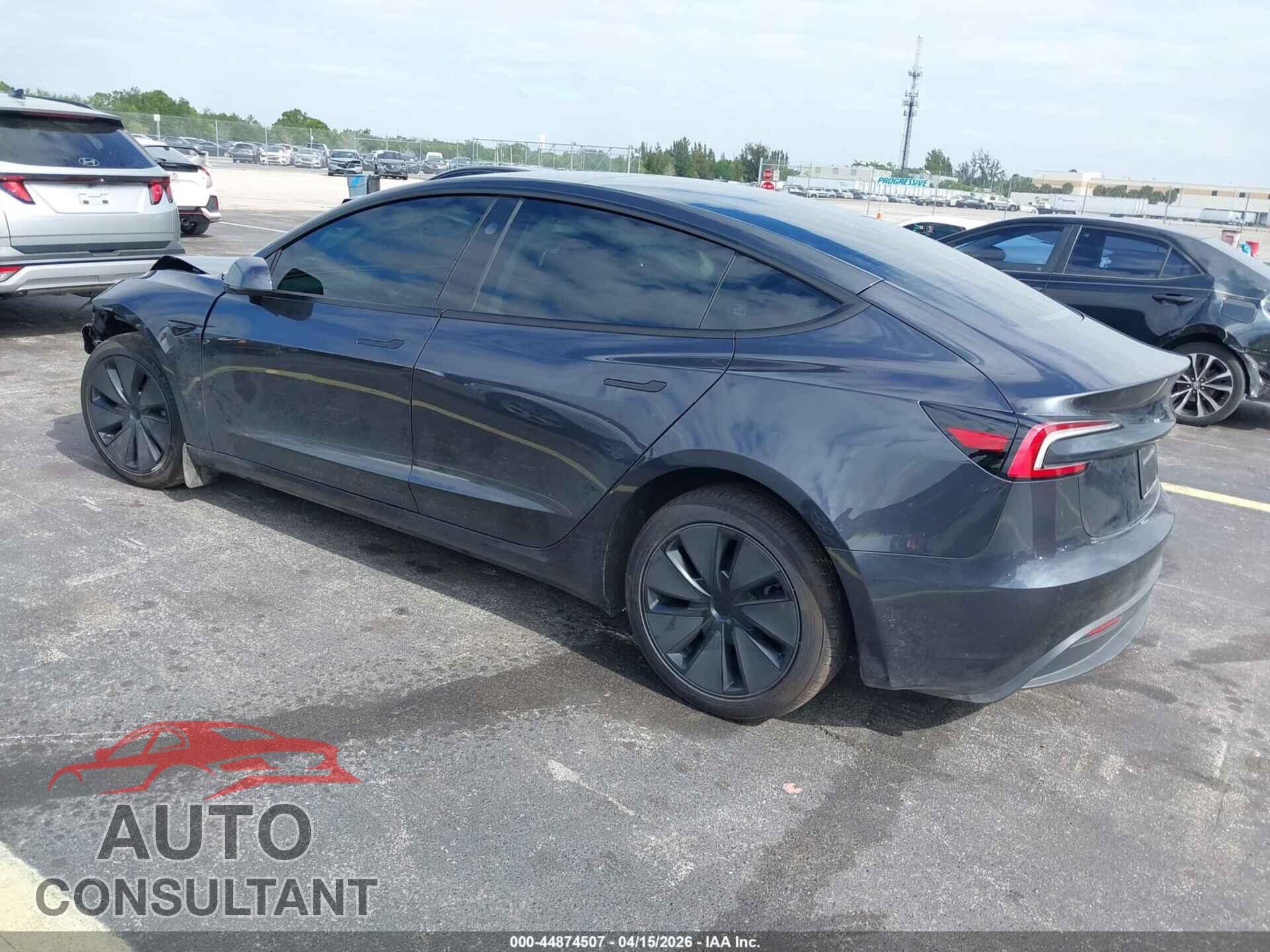TESLA MODEL 3 2026 - 5YJ3E1EAXTF128046