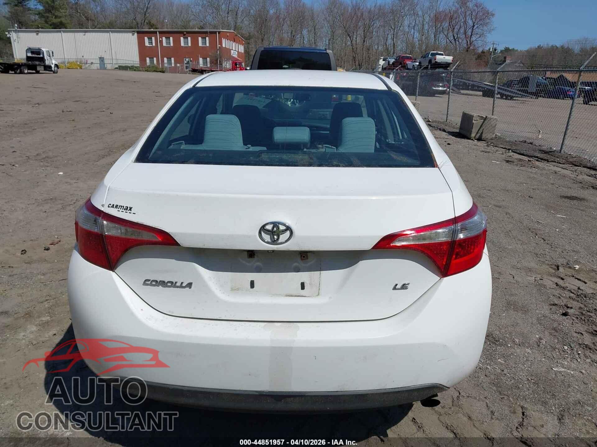 TOYOTA COROLLA 2014 - 2T1BURHEXEC138787