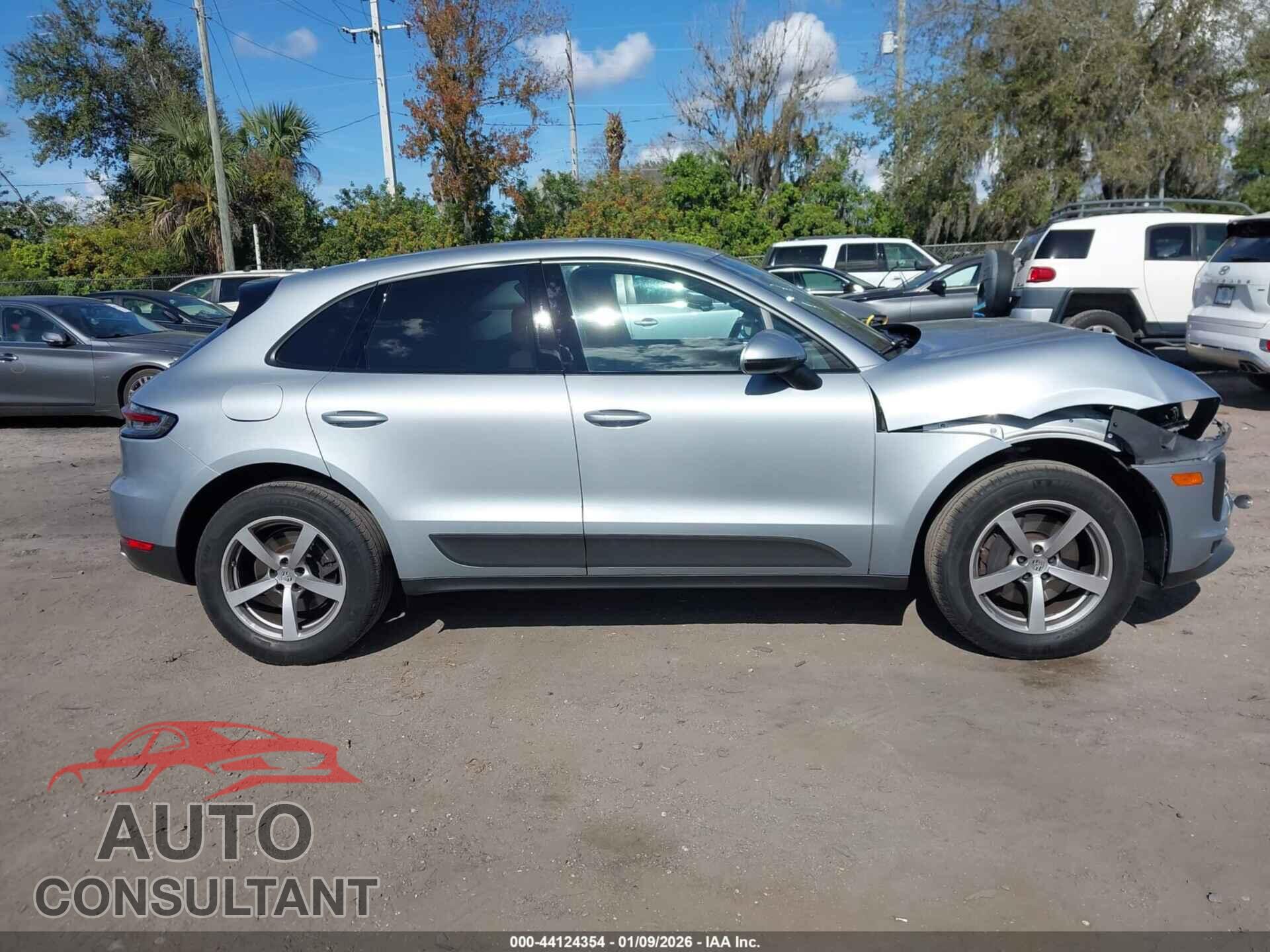 PORSCHE MACAN 2021 - WP1AA2A55MLB00511