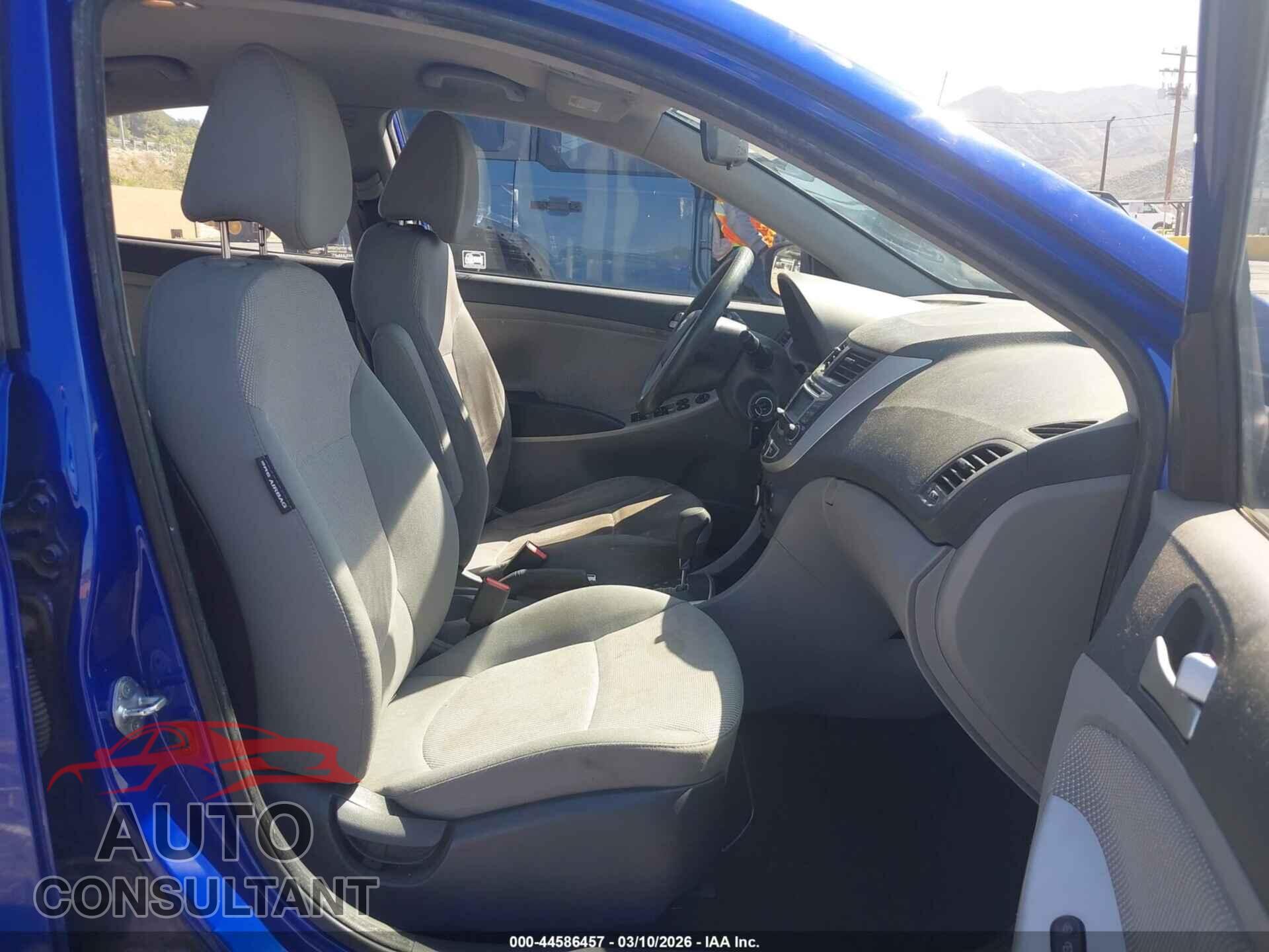 HYUNDAI ACCENT 2013 - KMHCT4AE0DU541971