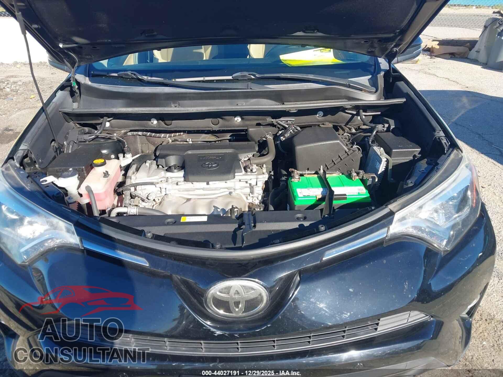 TOYOTA RAV4 2017 - 2T3YFREV8HW347318