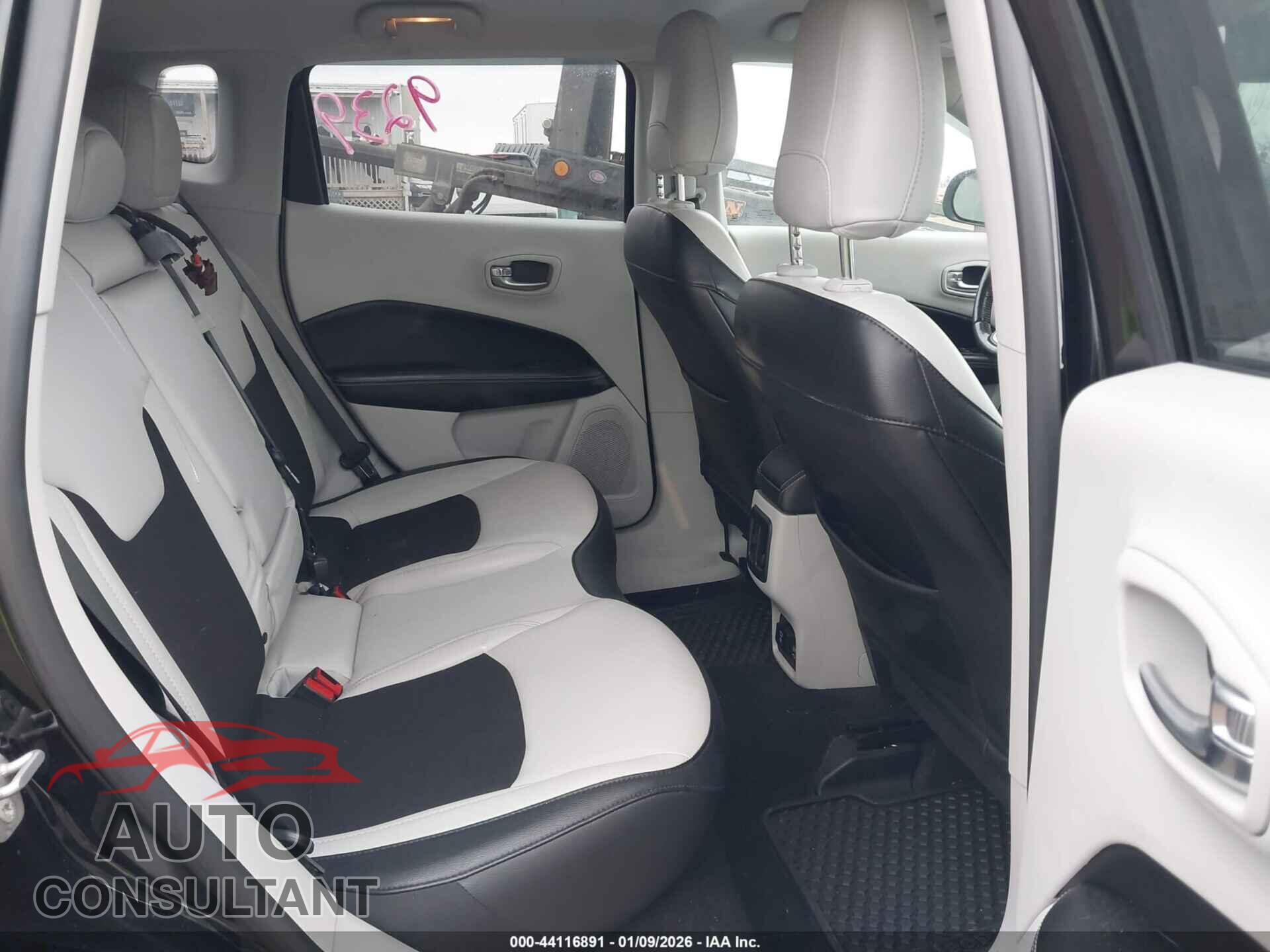 JEEP COMPASS 2021 - 3C4NJDBB9MT524703