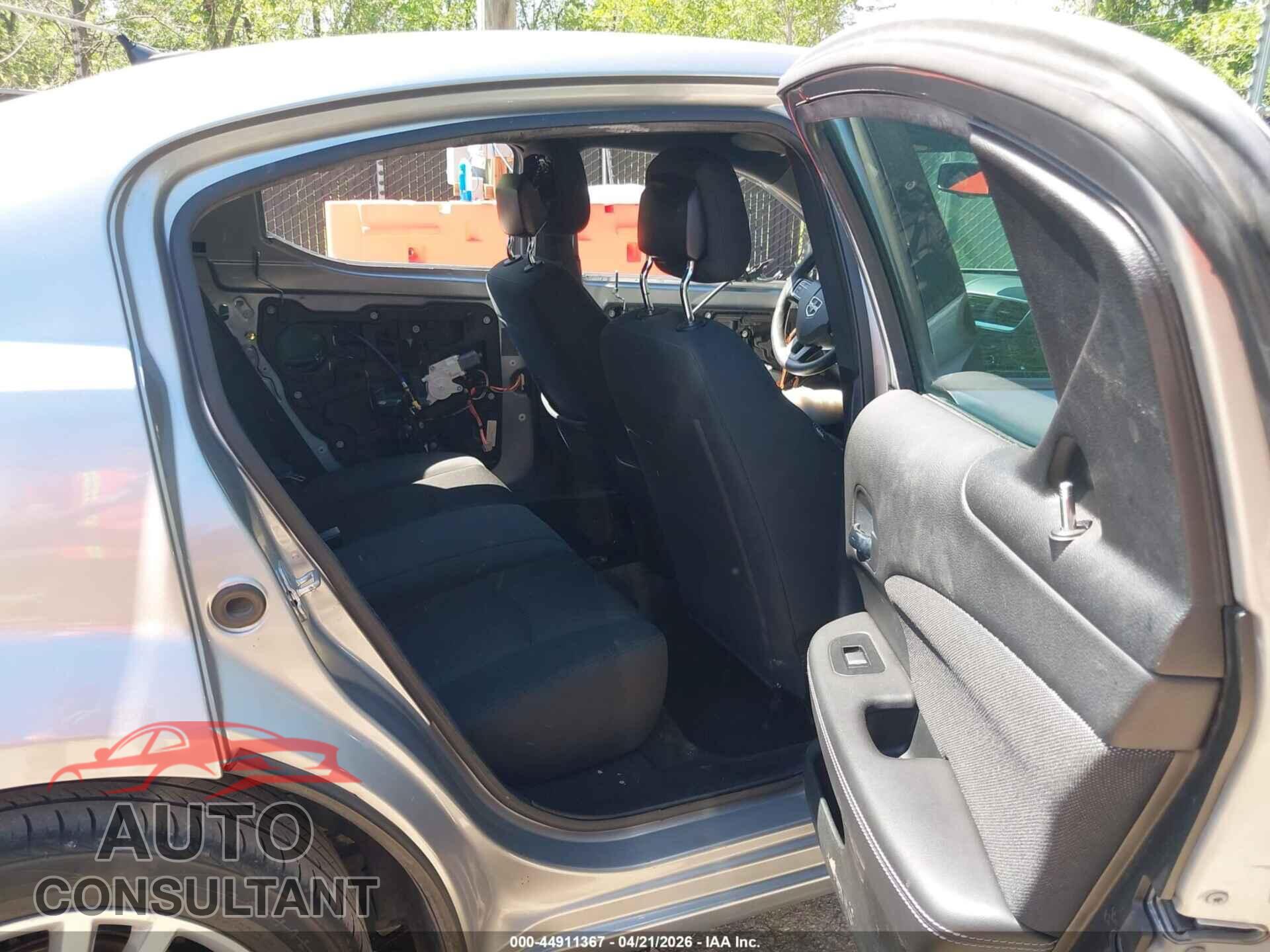 DODGE AVENGER 2013 - 1C3CDZAG7DN604420