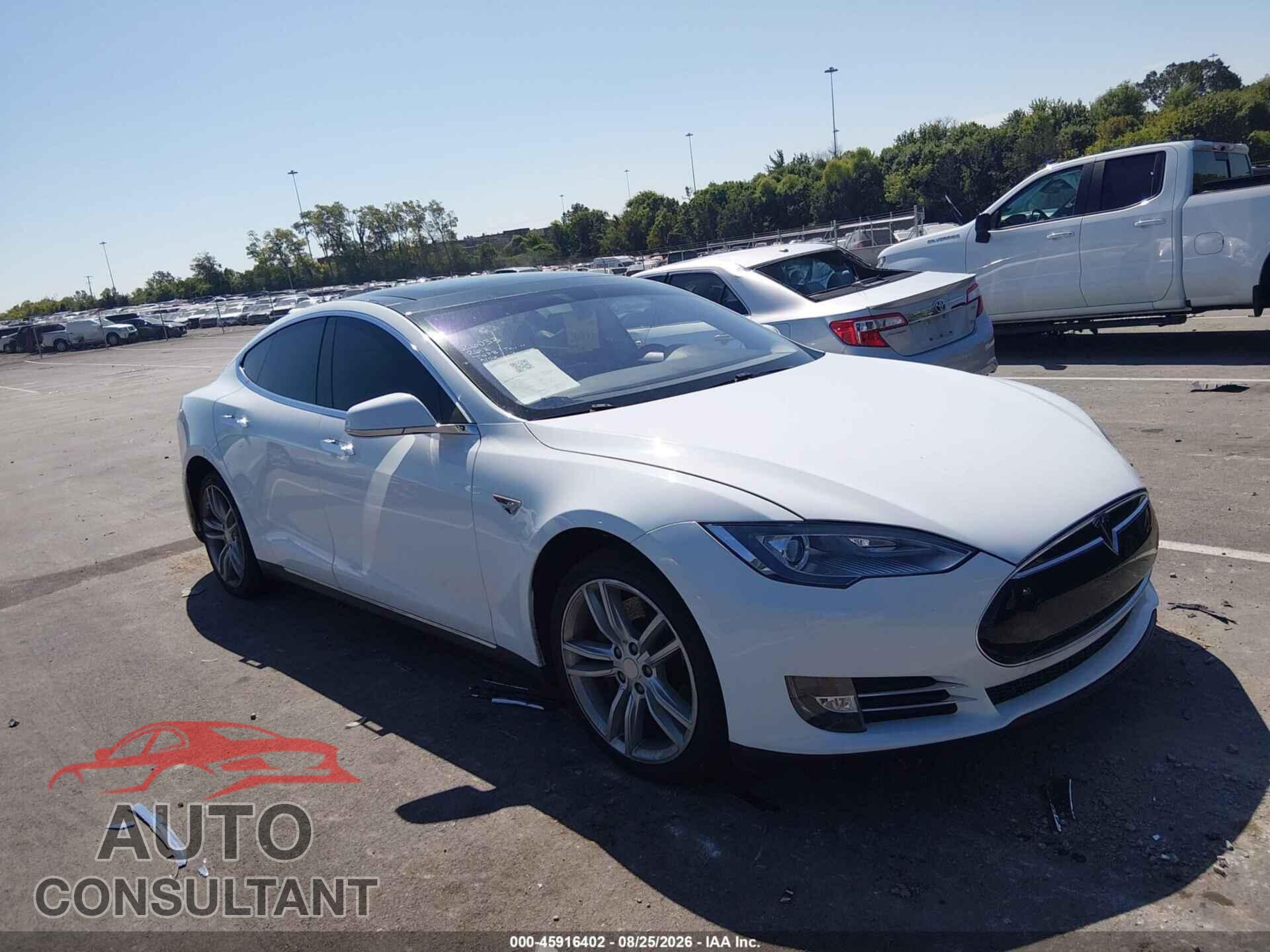 TESLA MODEL S 2013 - 5YJSA1CN4DFP09864