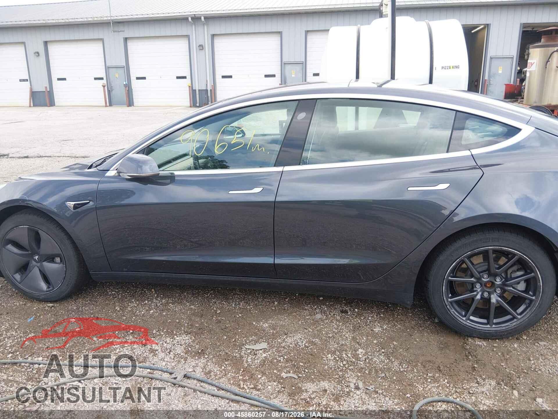 TESLA MODEL 3 2019 - 5YJ3E1EB7KF209593