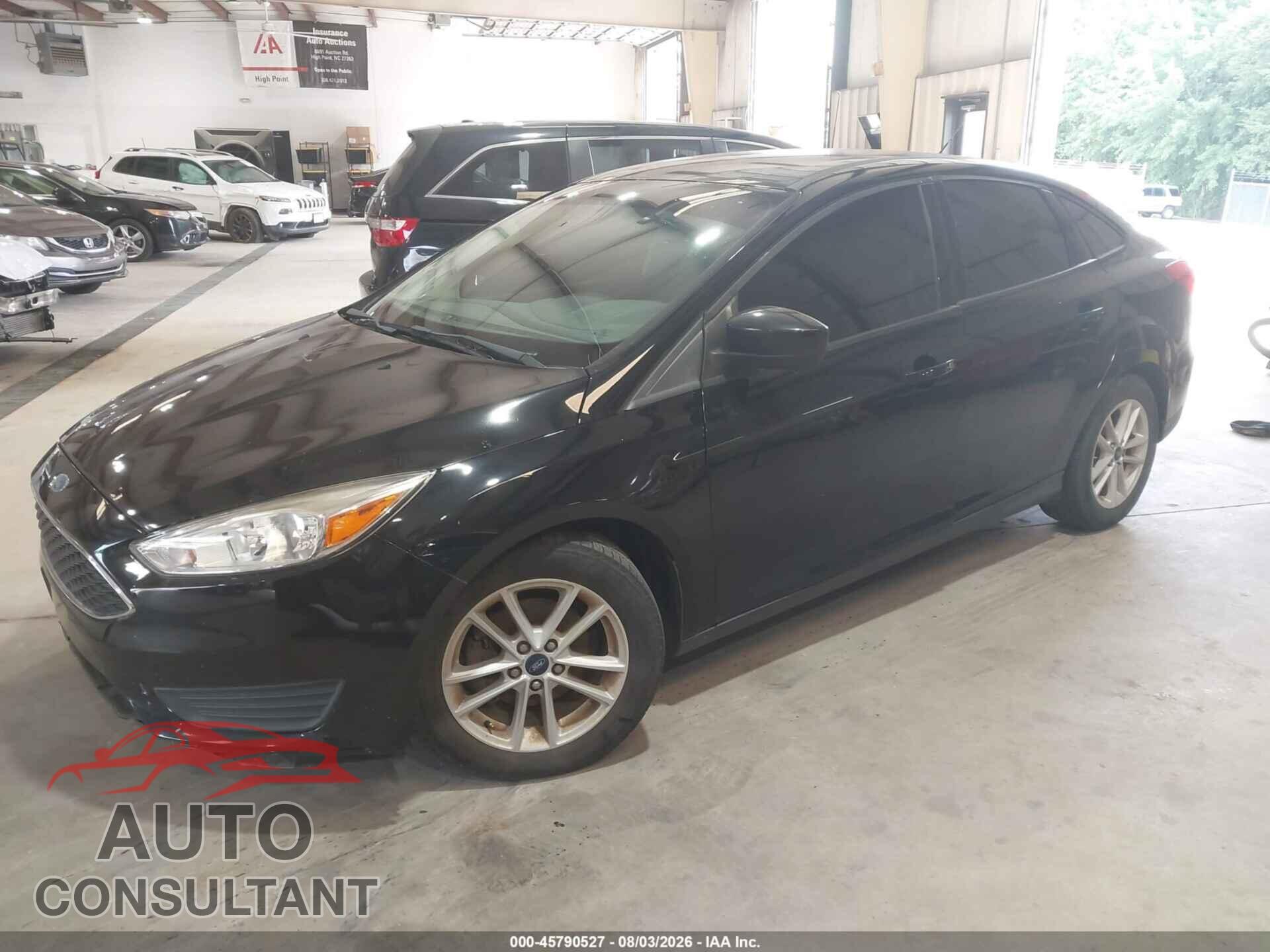 FORD FOCUS 2018 - 1FADP3FEXJL291372