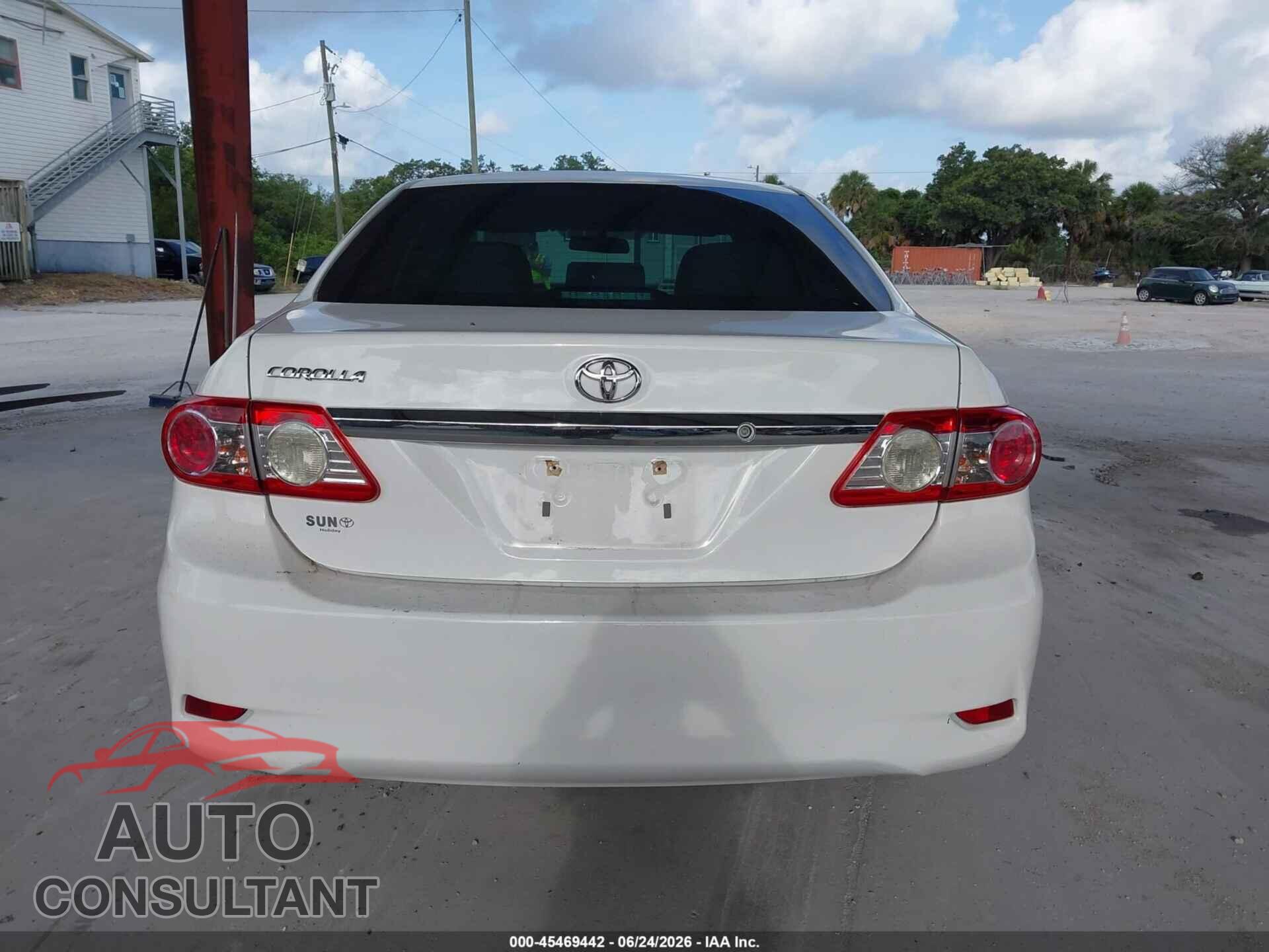 TOYOTA COROLLA 2013 - 2T1BU4EE9DC117970