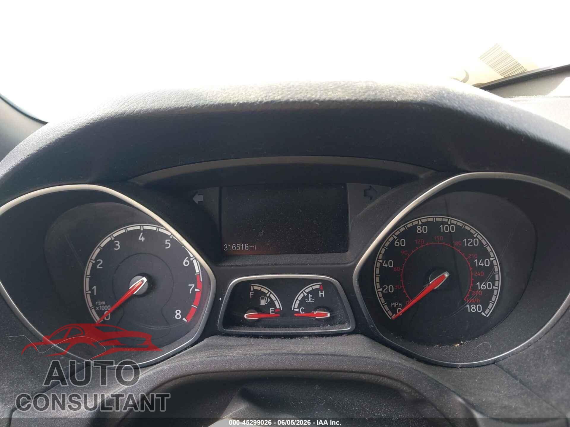 FORD FOCUS ST 2016 - 1FADP3L90GL200075