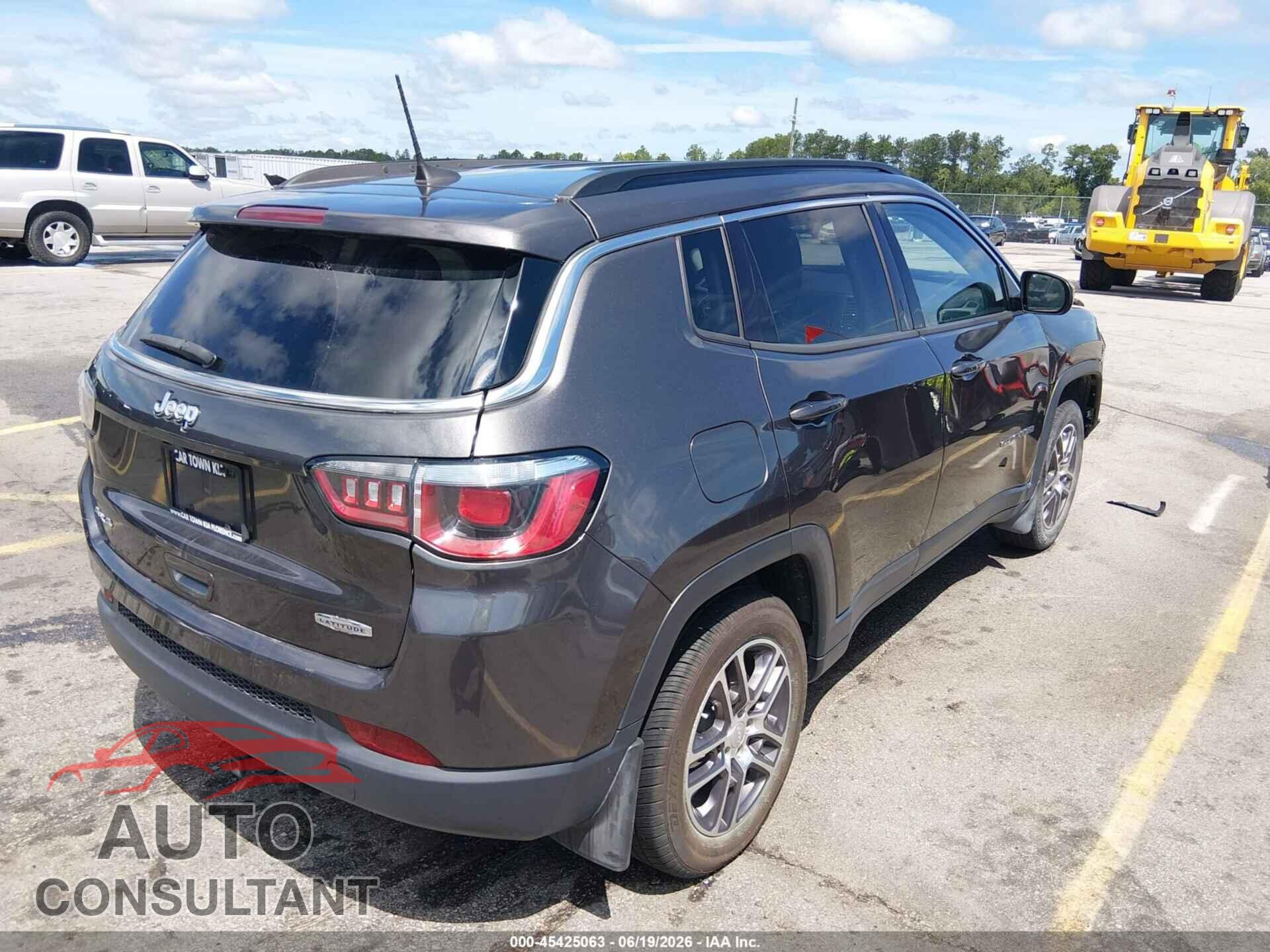 JEEP COMPASS 2020 - 3C4NJDBB8LT215819