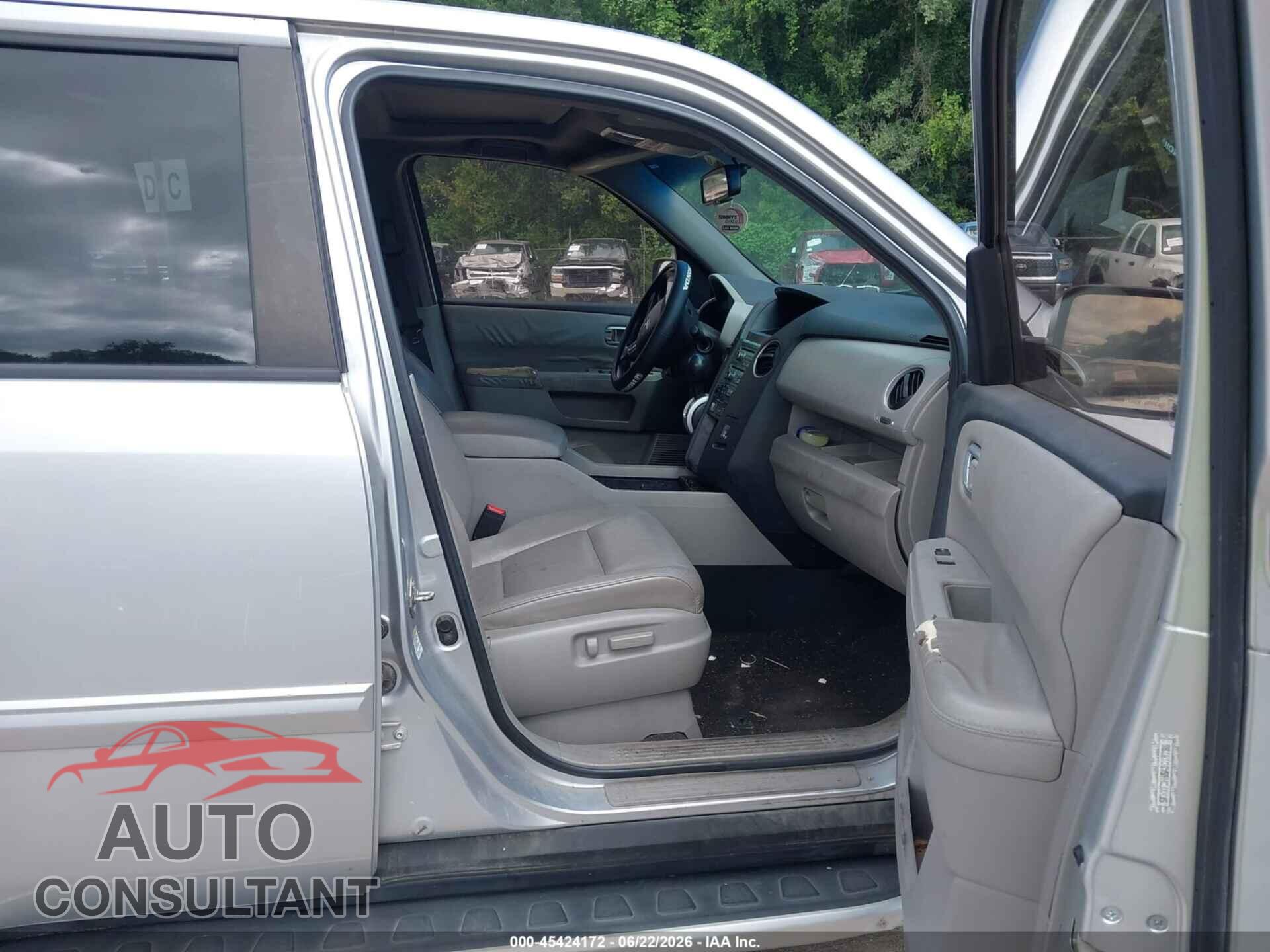 HONDA PILOT 2010 - 5FNYF3H65AB019786