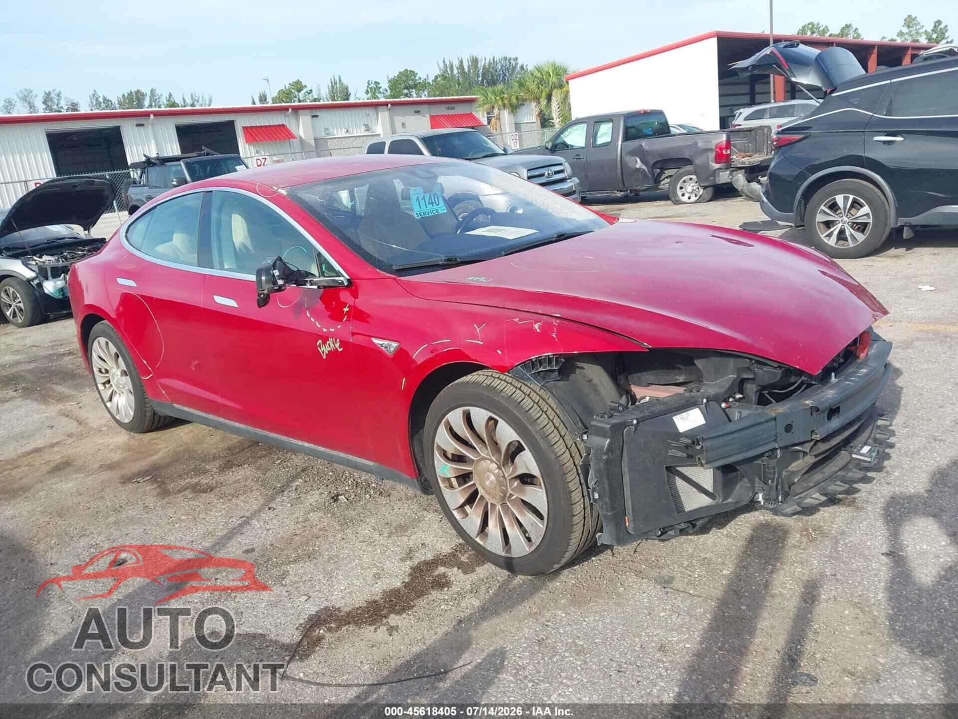TESLA MODEL S 2015 - 5YJSA1S21FF081871