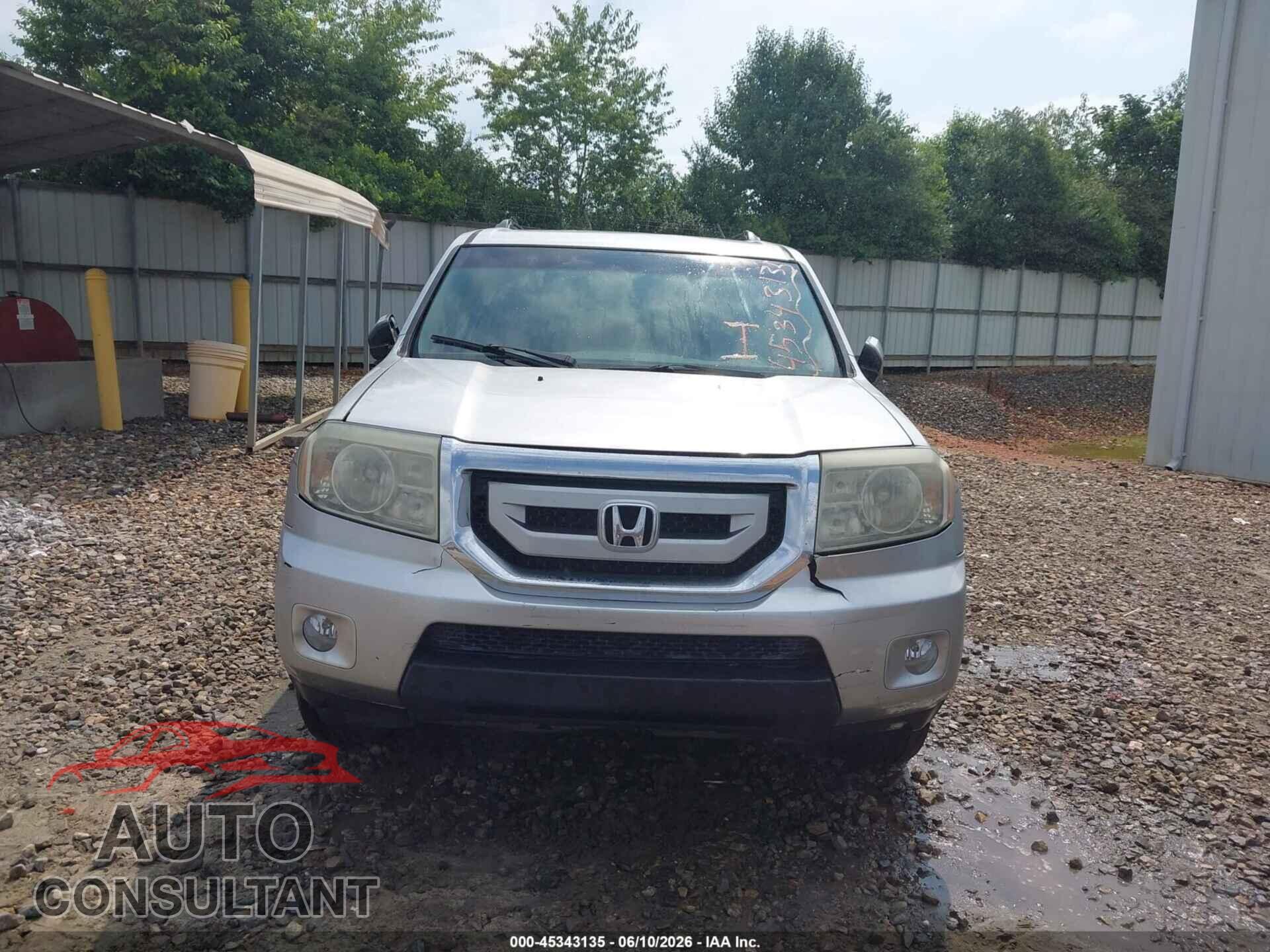 HONDA PILOT 2011 - 5FNYF3H49BB028250