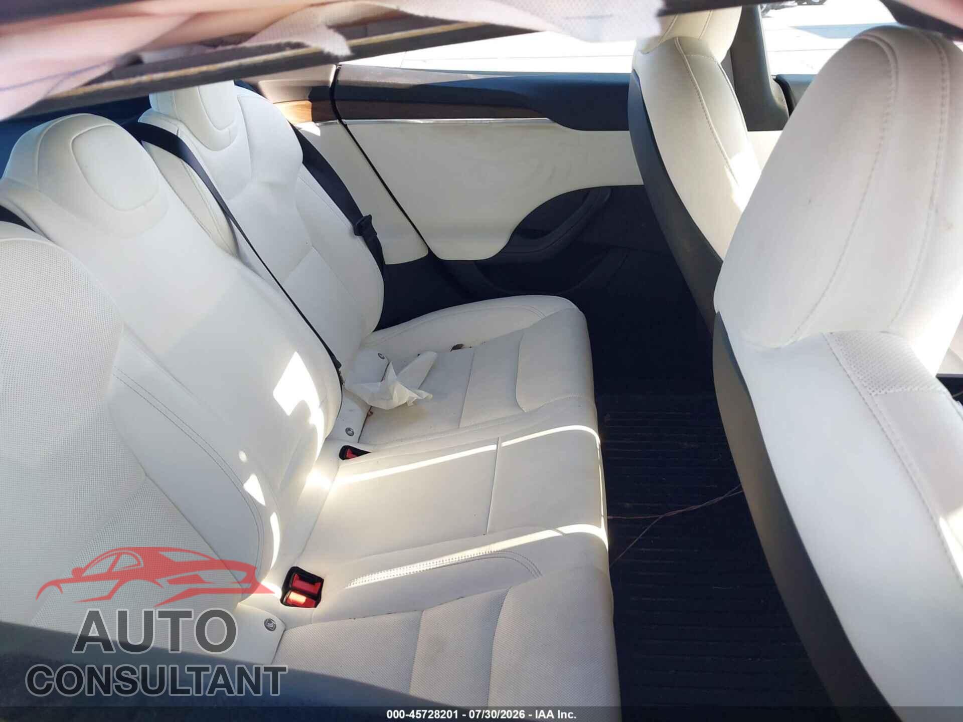 TESLA MODEL S 2022 - 5YJSA1E54NF471299