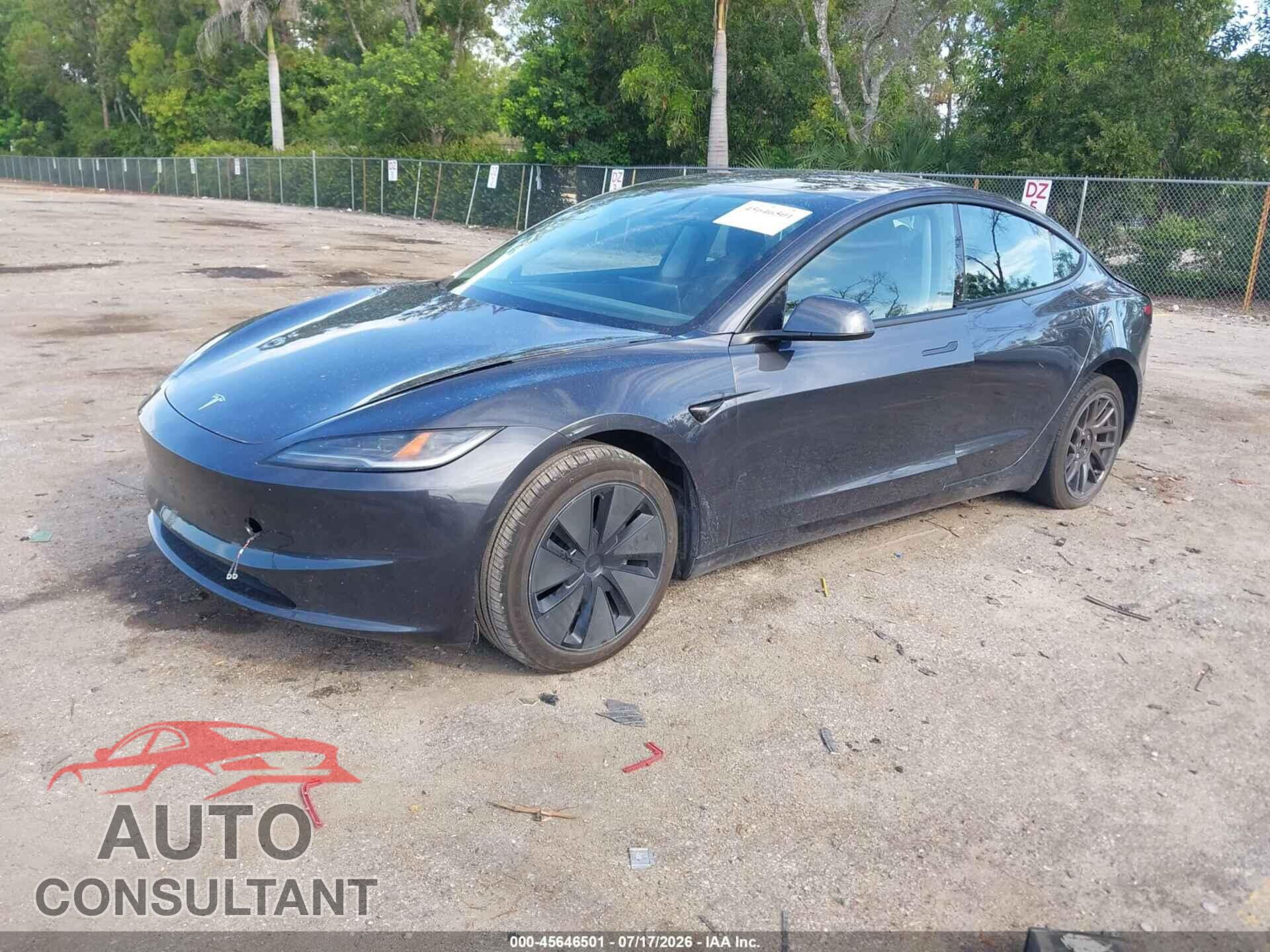 TESLA MODEL 3 2025 - 5YJ3E1EA4SF032637
