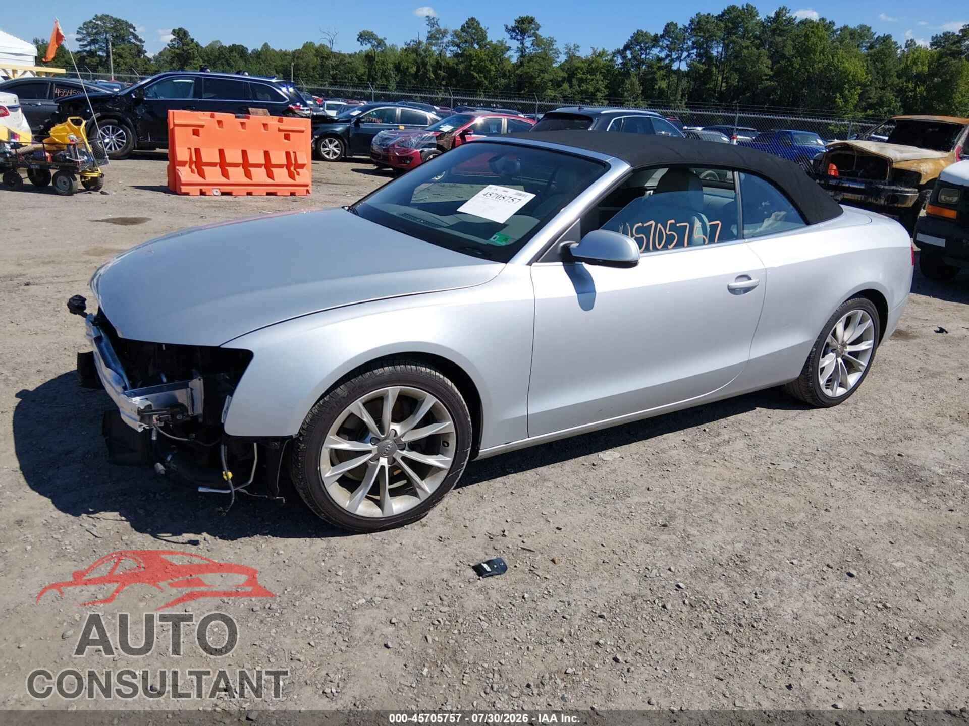 AUDI A5 2013 - WAULFAFH0DN008295