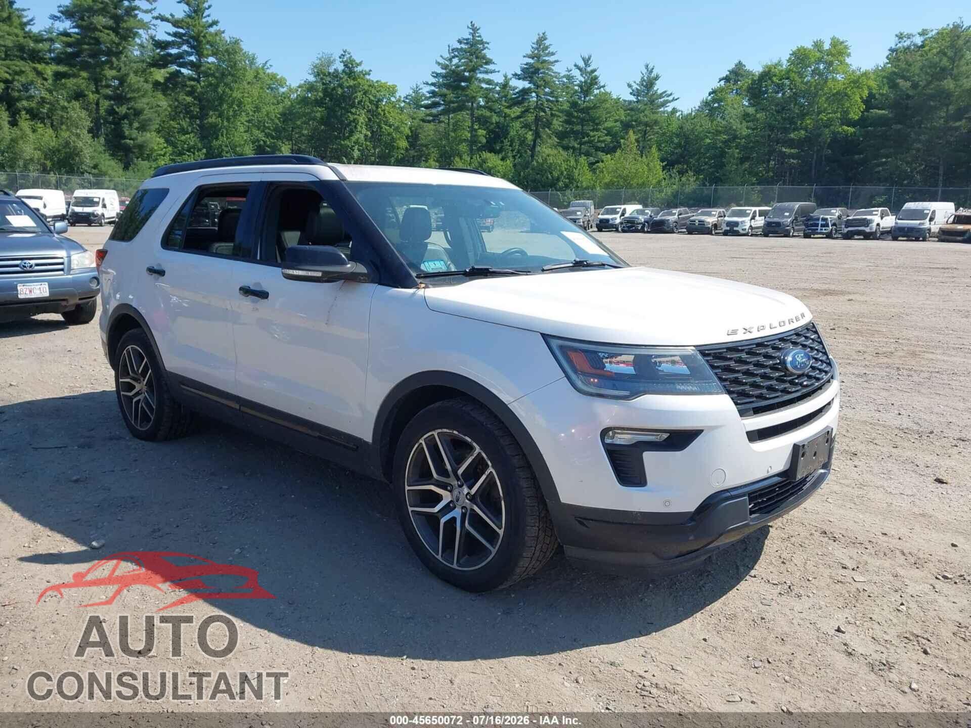 FORD EXPLORER 2018 - 1FM5K8GTXJGB01596
