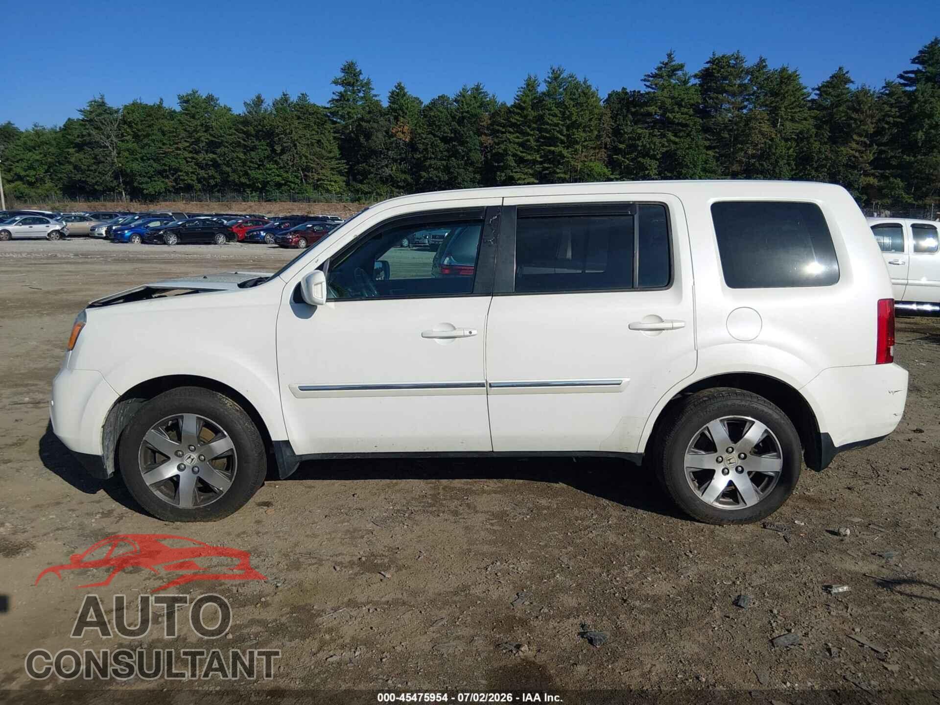 HONDA PILOT 2015 - 5FNYF4H94FB037638