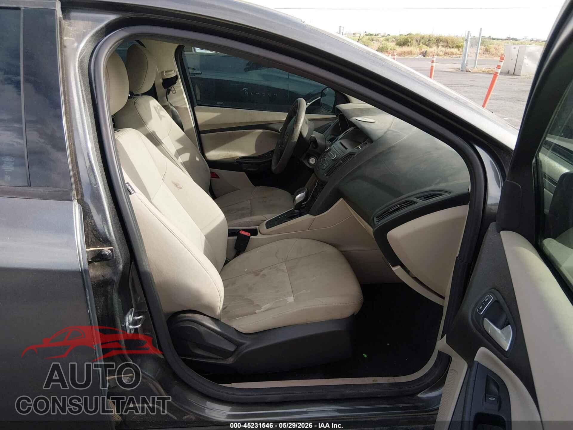 FORD FOCUS 2017 - 1FADP3FE2HL276682