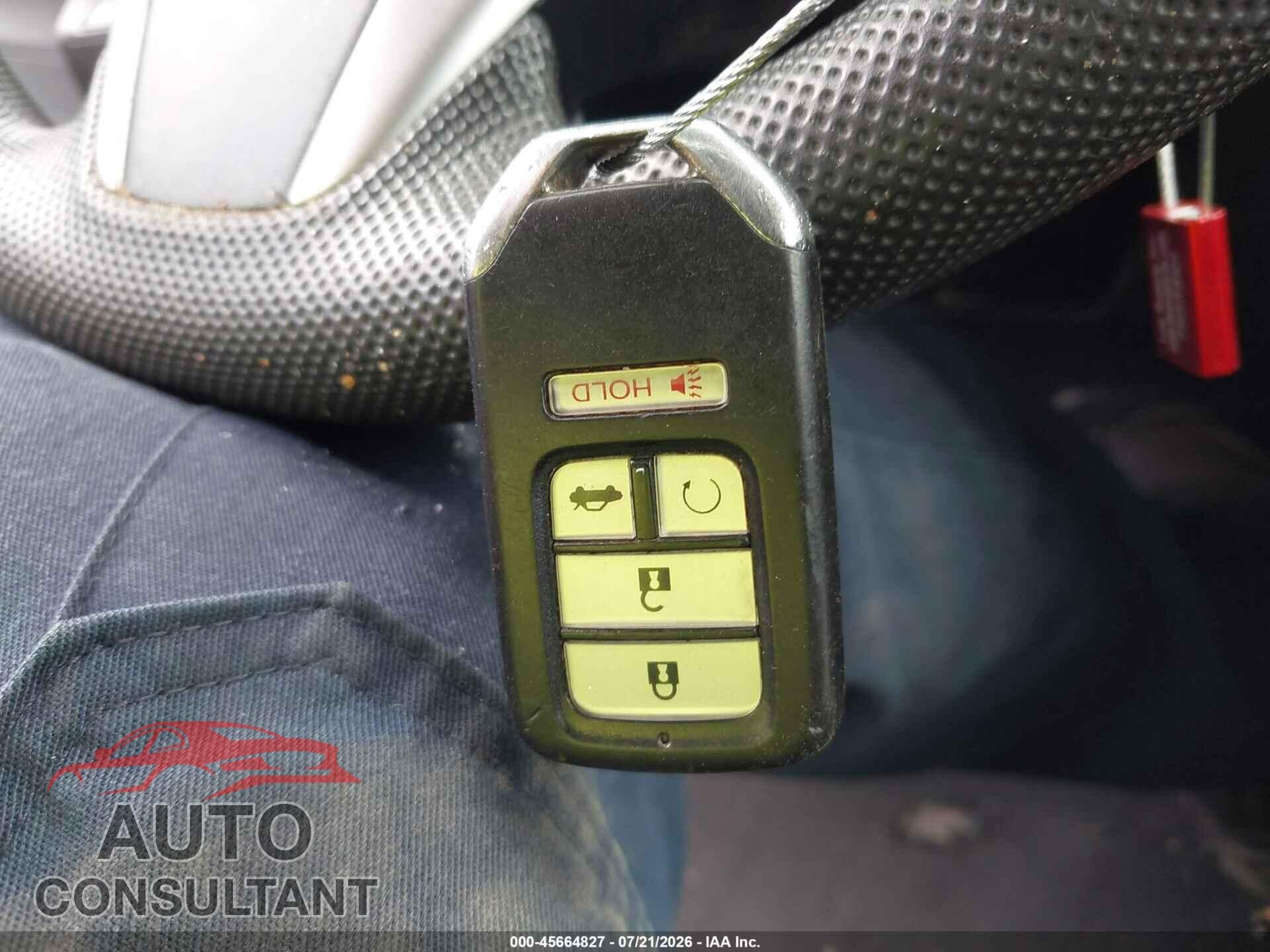 HONDA CIVIC 2017 - 2HGFC2F75HH551499