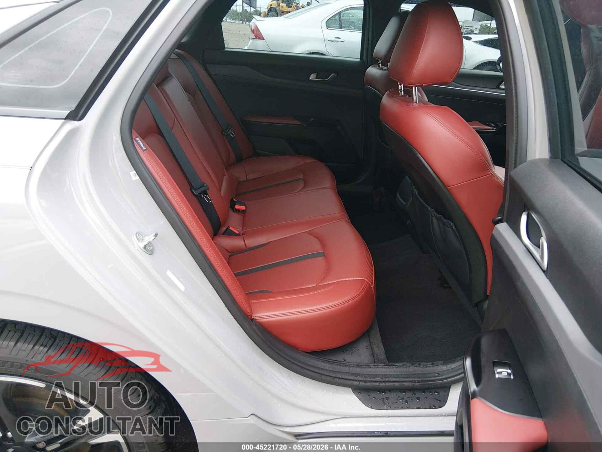 KIA K5 2024 - 5XXG64J23RG264832