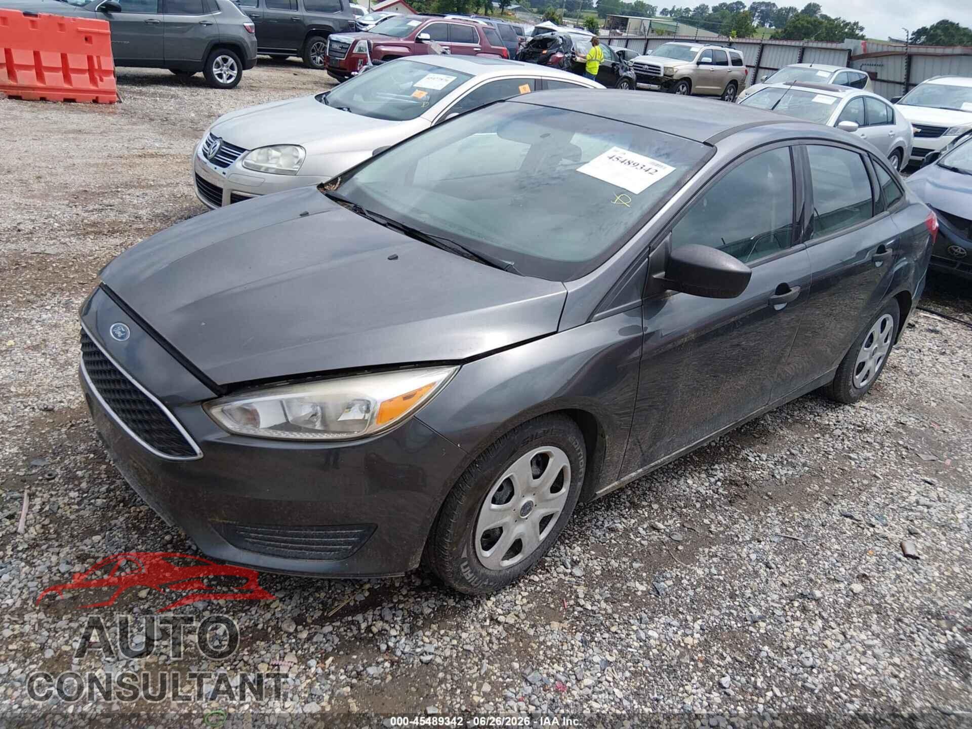 FORD FOCUS 2016 - 1FADP3E28GL381782