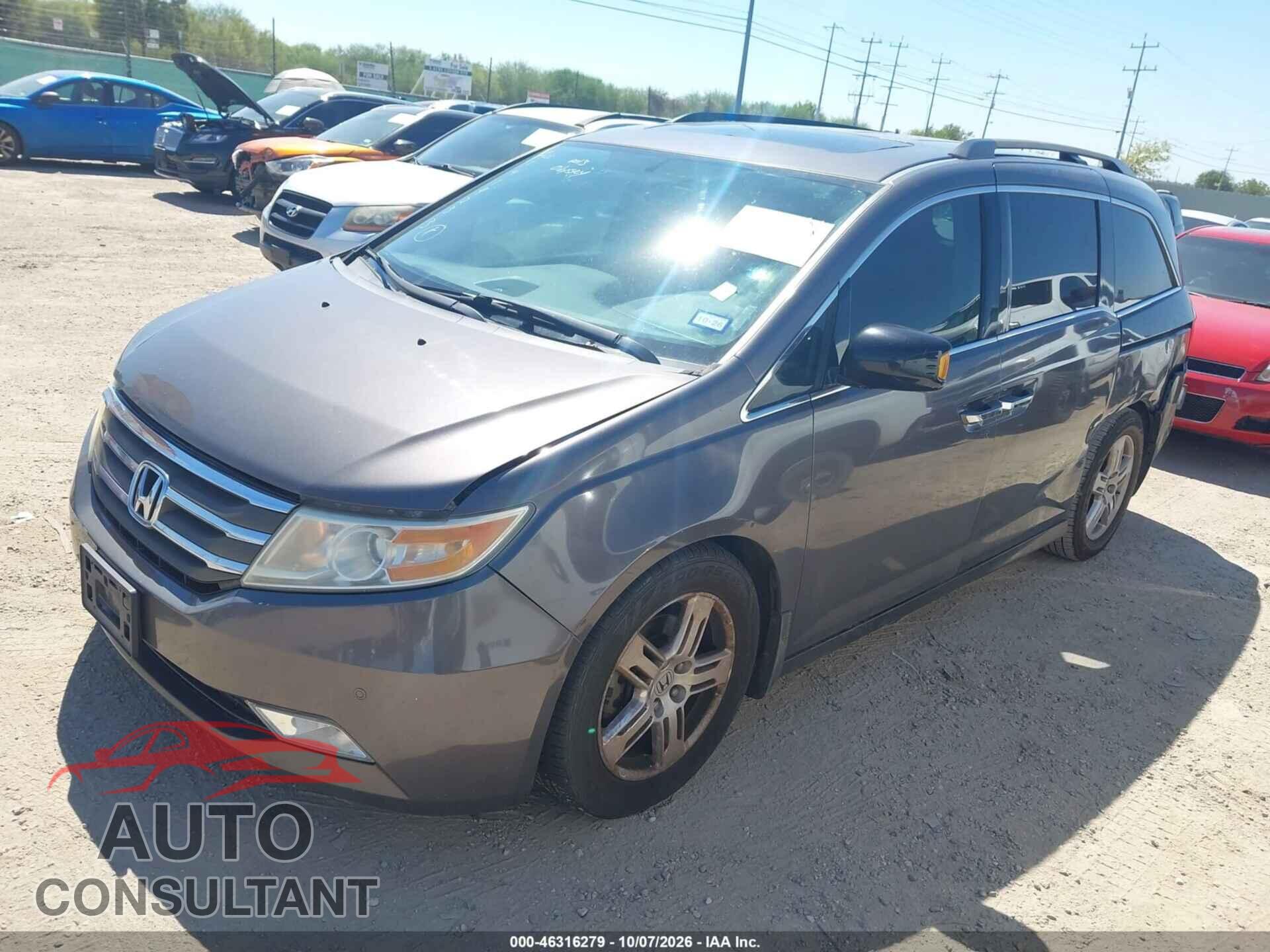HONDA ODYSSEY 2013 - 5FNRL5H94DB079629