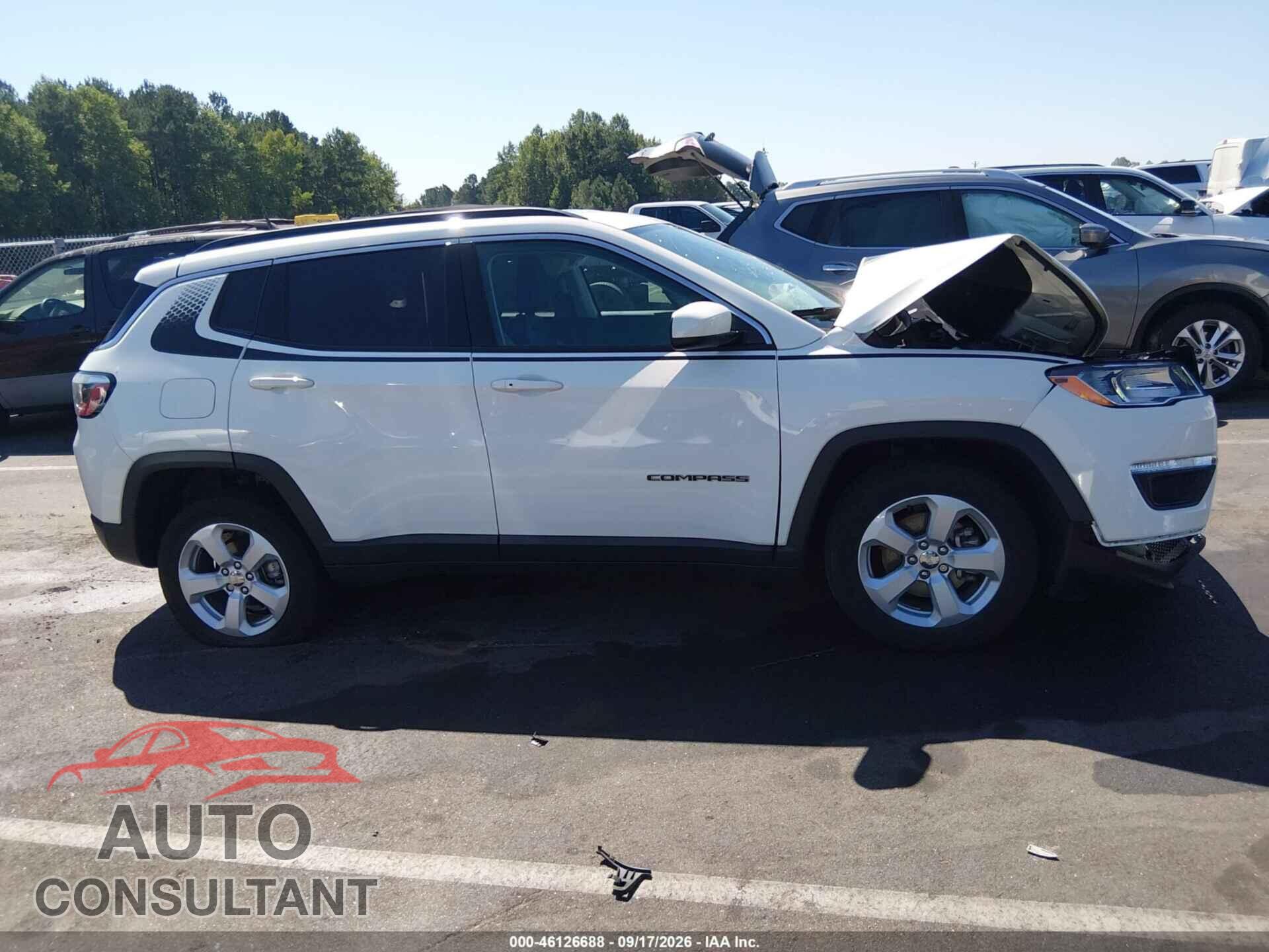 JEEP COMPASS 2018 - 3C4NJDBB8JT455000