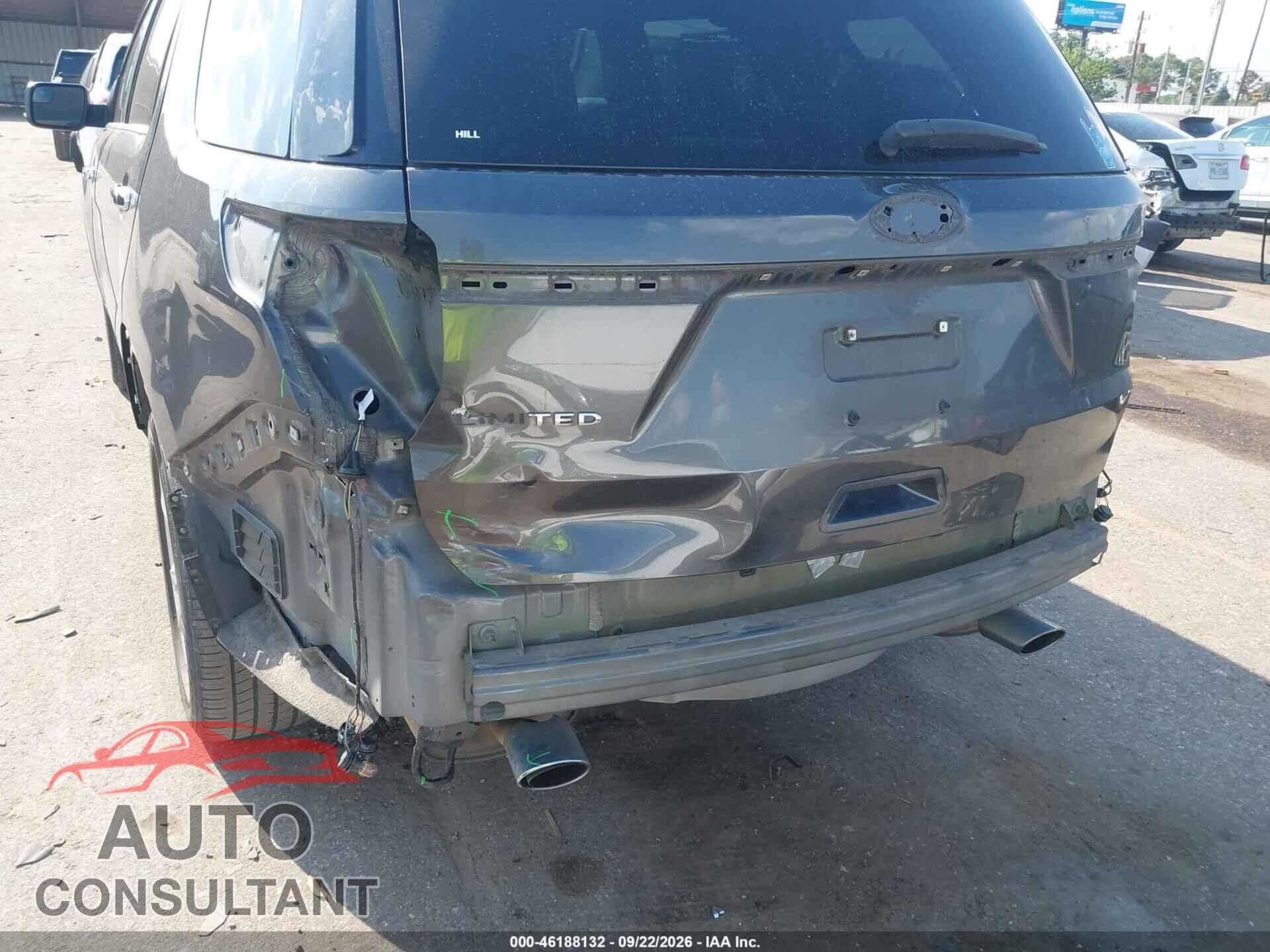 FORD EXPLORER 2018 - 1FM5K7F80JGB30127