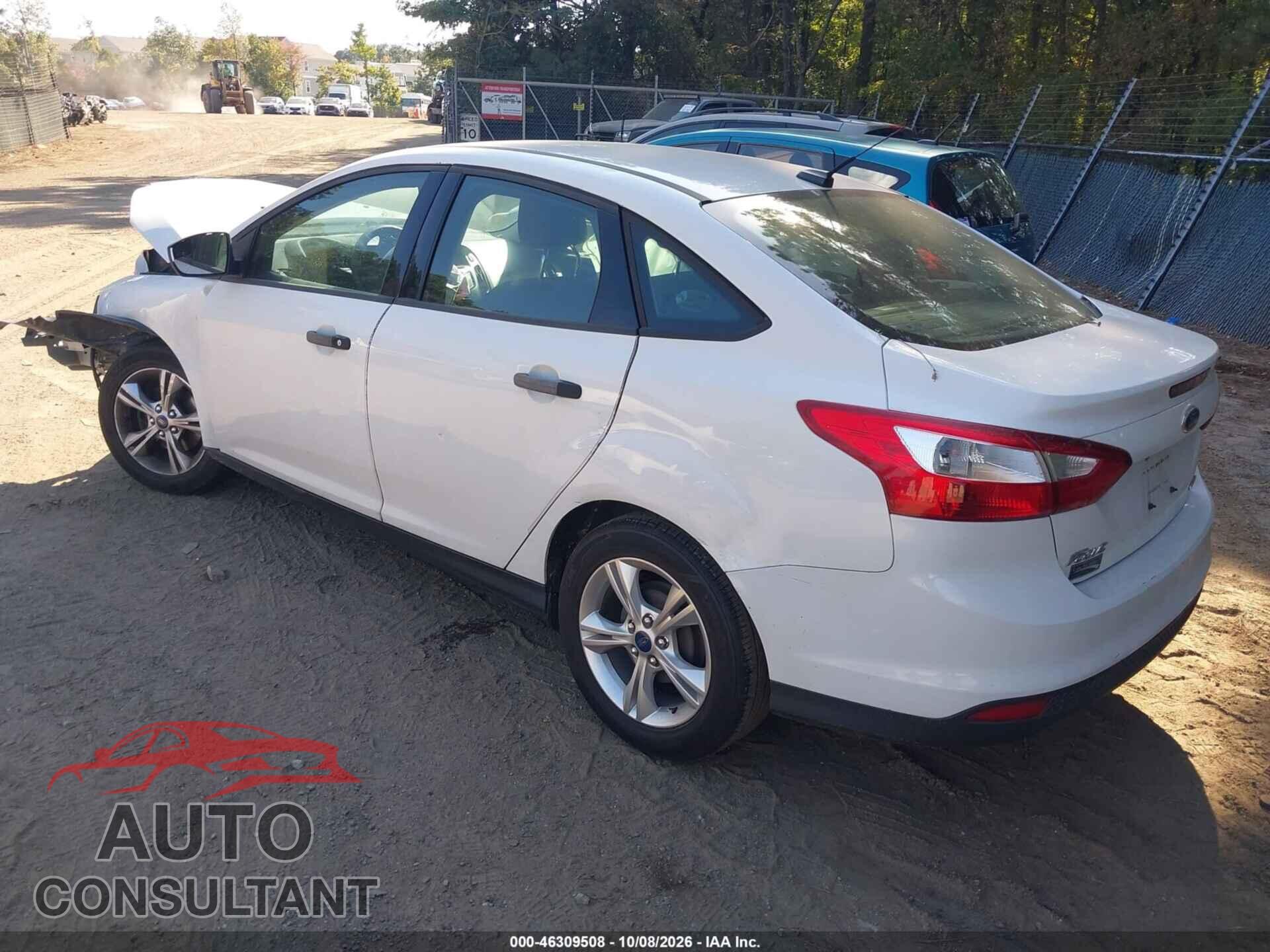 FORD FOCUS 2013 - 1FADP3E2XDL177268