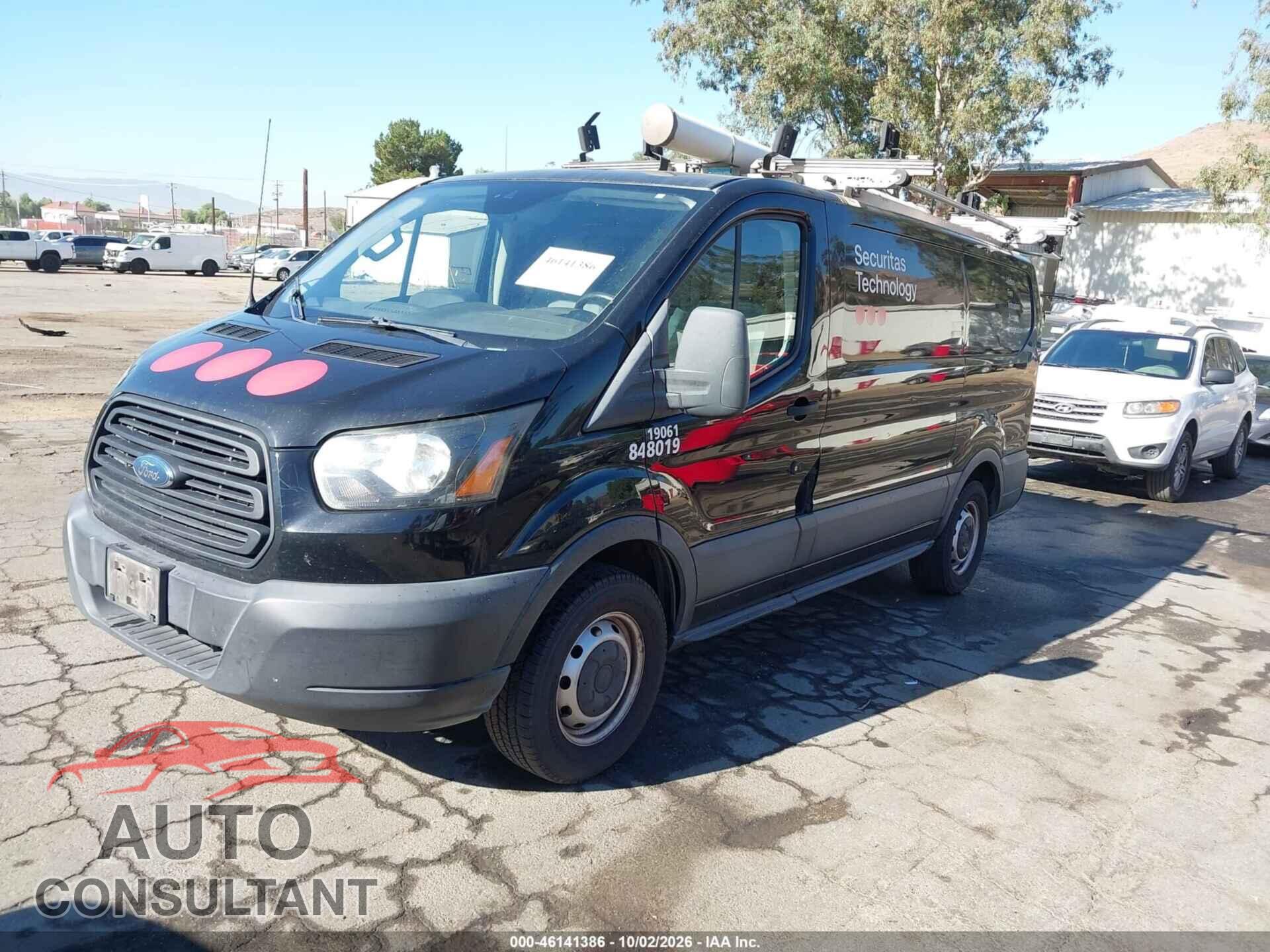 FORD TRANSIT-150 2019 - 1FTYE1YM3KKA70875