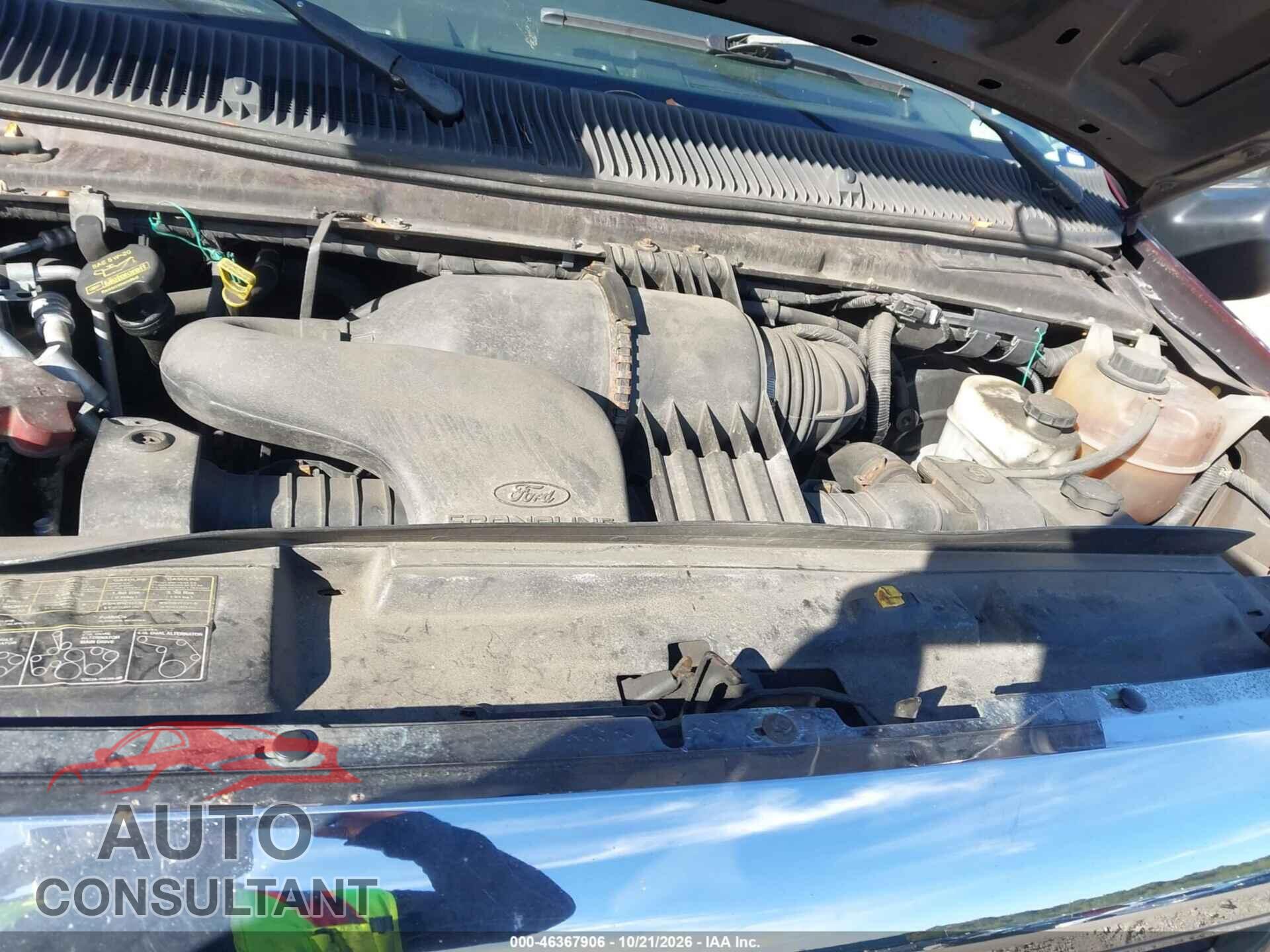 FORD E-350 SUPER DUTY 2010 - 1FDNE3BL2ADA59010