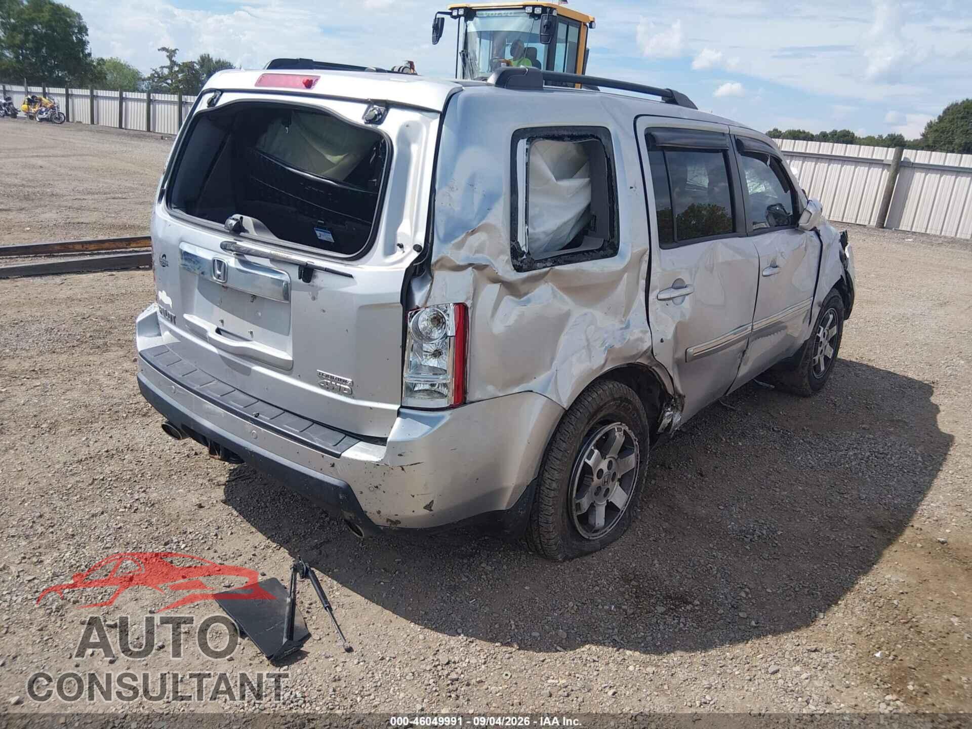 HONDA PILOT 2011 - 5FNYF4H99BB100596