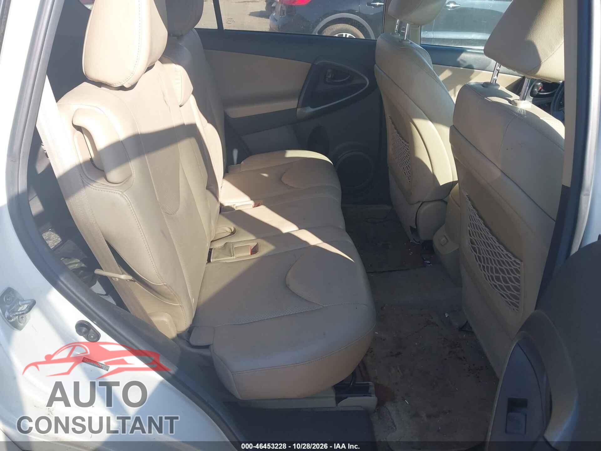 TOYOTA RAV4 2011 - 2T3DF4DVXBW154548